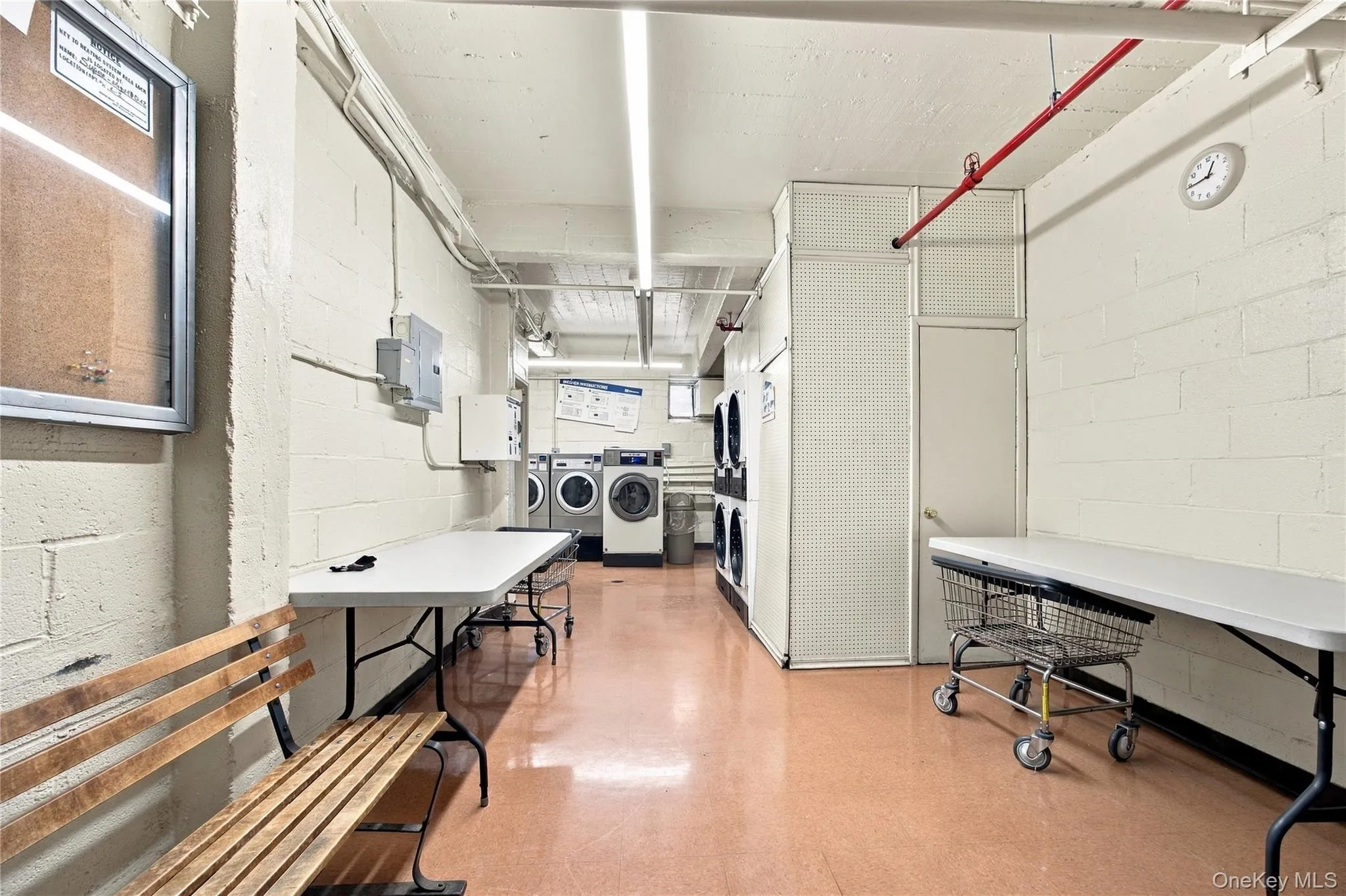 9910 60th Avenue, New York, NY, 2 Rooms Rooms,1 BathroomBathrooms,Residential,For Rent,60th,0,1053456 9910 60th Avenue, New York, NY, 2 Rooms Rooms,1 BathroomBathrooms,Residential,For Rent,60th,0,1053456