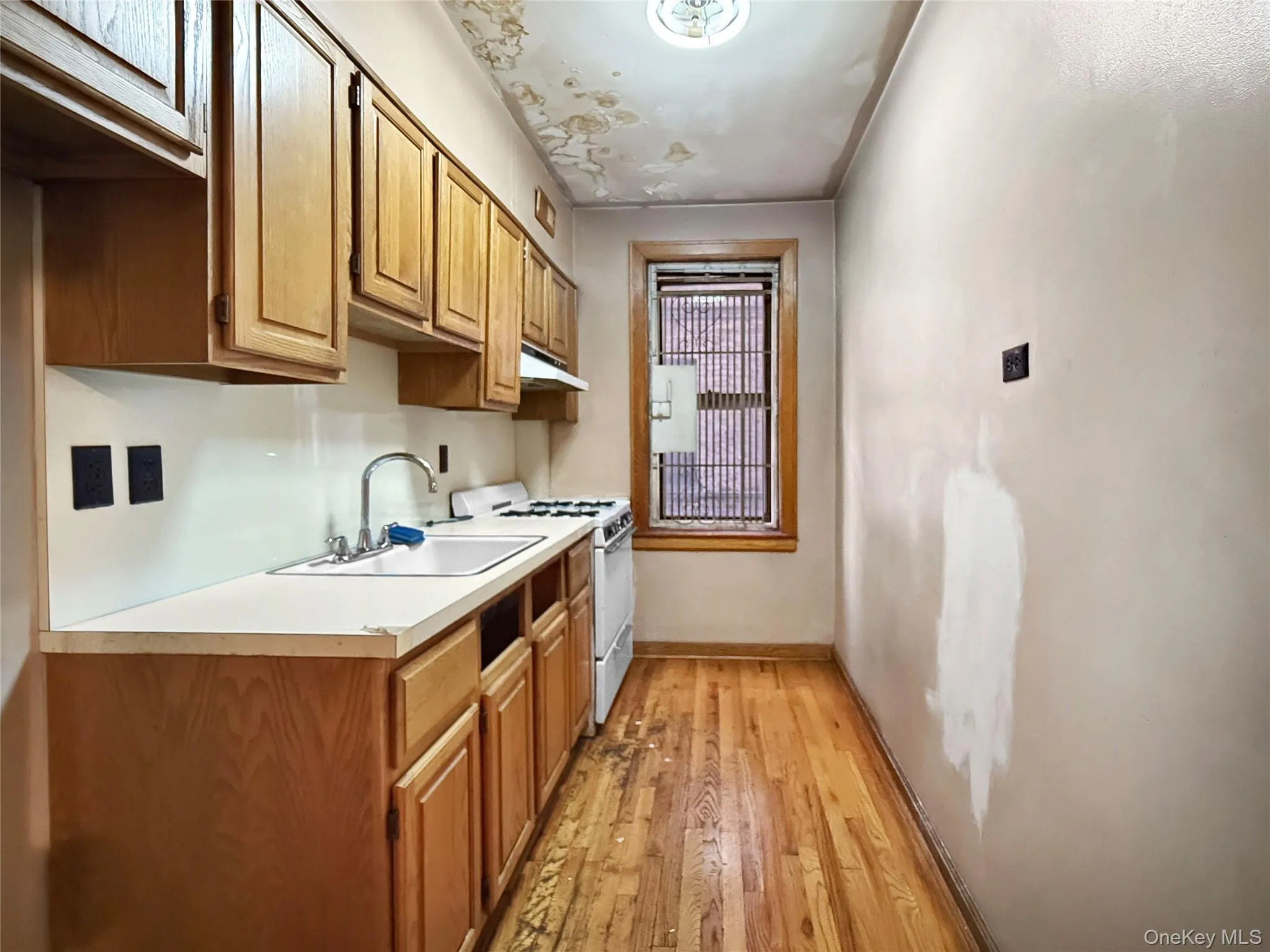 495 178th Street, New York, NY, 1 Bedroom Bedrooms, 4 Rooms Rooms,1 BathroomBathrooms,Residential,For Rent,178th,0,1053458 495 178th Street, New York, NY, 1 Bedroom Bedrooms, 4 Rooms Rooms,1 BathroomBathrooms,Residential,For Rent,178th,0,1053458