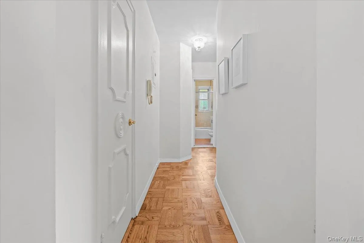 750 Kappock Street, New York, NY, 3 Bedrooms Bedrooms, 7 Rooms Rooms,3 BathroomsBathrooms,Residential,For Rent,Kappock,0,1053461 750 Kappock Street, New York, NY, 3 Bedrooms Bedrooms, 7 Rooms Rooms,3 BathroomsBathrooms,Residential,For Rent,Kappock,0,1053461
