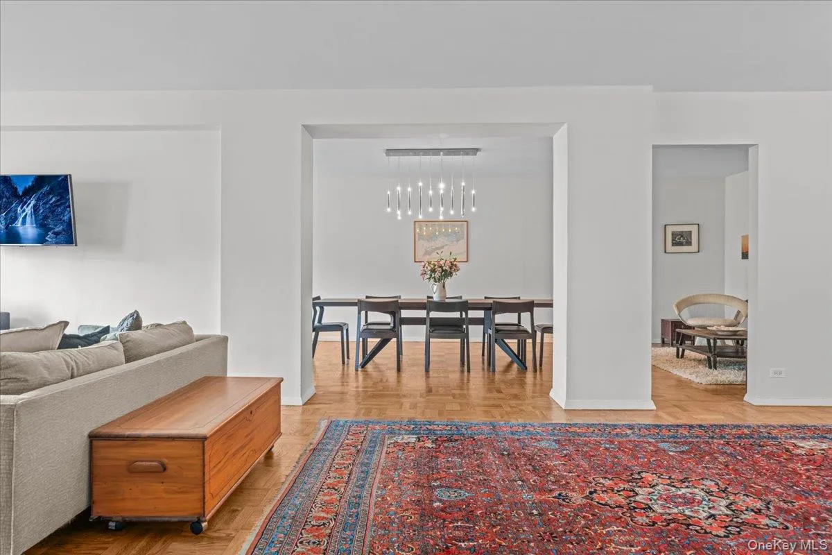 750 Kappock Street, New York, NY, 3 Bedrooms Bedrooms, 7 Rooms Rooms,3 BathroomsBathrooms,Residential,For Rent,Kappock,0,1053461 750 Kappock Street, New York, NY, 3 Bedrooms Bedrooms, 7 Rooms Rooms,3 BathroomsBathrooms,Residential,For Rent,Kappock,0,1053461