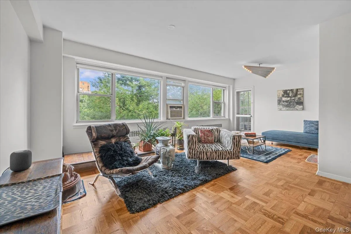 750 Kappock Street, New York, NY, 3 Bedrooms Bedrooms, 7 Rooms Rooms,3 BathroomsBathrooms,Residential,For Rent,Kappock,0,1053461 750 Kappock Street, New York, NY, 3 Bedrooms Bedrooms, 7 Rooms Rooms,3 BathroomsBathrooms,Residential,For Rent,Kappock,0,1053461