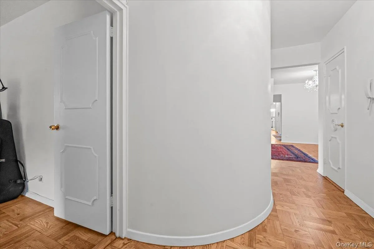 750 Kappock Street, New York, NY, 3 Bedrooms Bedrooms, 7 Rooms Rooms,3 BathroomsBathrooms,Residential,For Rent,Kappock,0,1053461 750 Kappock Street, New York, NY, 3 Bedrooms Bedrooms, 7 Rooms Rooms,3 BathroomsBathrooms,Residential,For Rent,Kappock,0,1053461