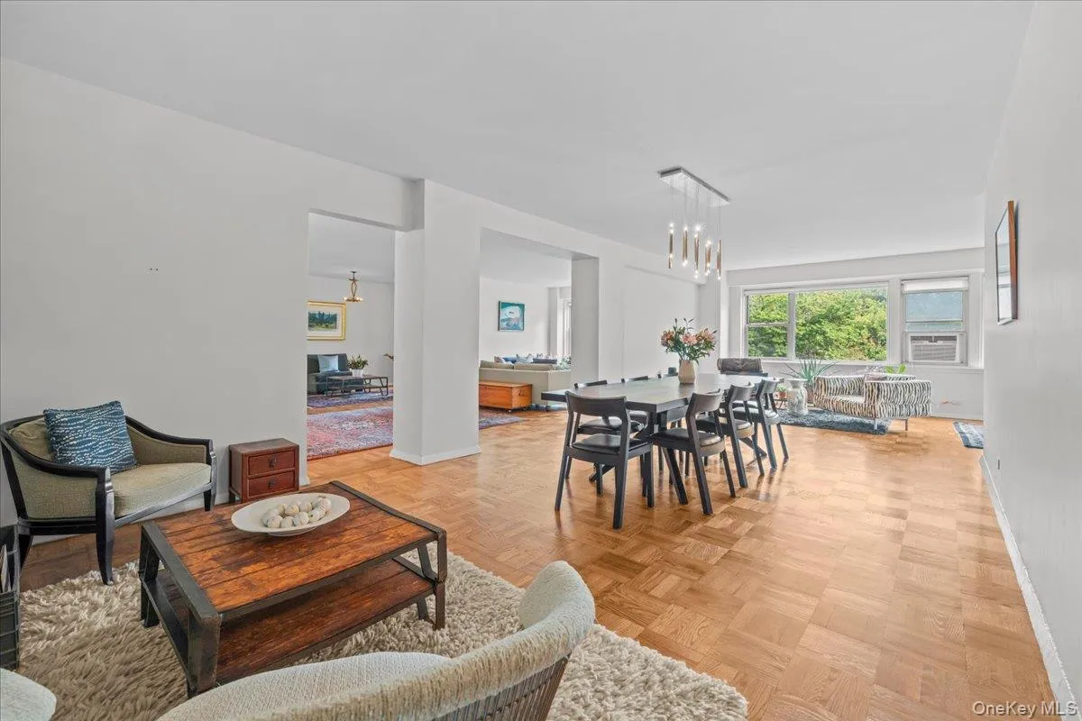 750 Kappock Street, New York, NY, 3 Bedrooms Bedrooms, 7 Rooms Rooms,3 BathroomsBathrooms,Residential,For Rent,Kappock,0,1053461 750 Kappock Street, New York, NY, 3 Bedrooms Bedrooms, 7 Rooms Rooms,3 BathroomsBathrooms,Residential,For Rent,Kappock,0,1053461