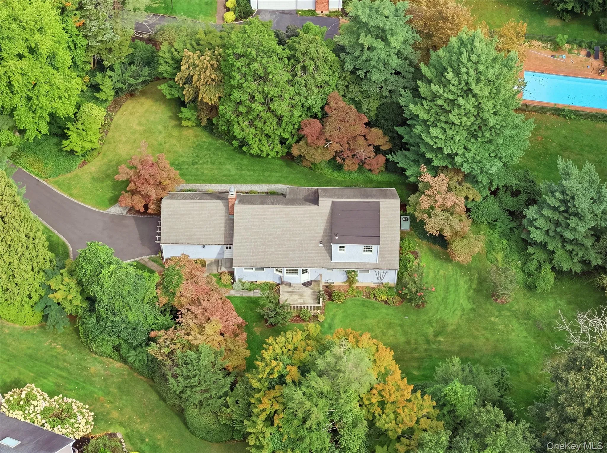 174 Flower Hill Road, Huntington, NY, 4 Bedrooms Bedrooms, 8 Rooms Rooms,2 BathroomsBathrooms,Residential,For Rent,Flower Hill,0,1053463 174 Flower Hill Road, Huntington, NY, 4 Bedrooms Bedrooms, 8 Rooms Rooms,2 BathroomsBathrooms,Residential,For Rent,Flower Hill,0,1053463