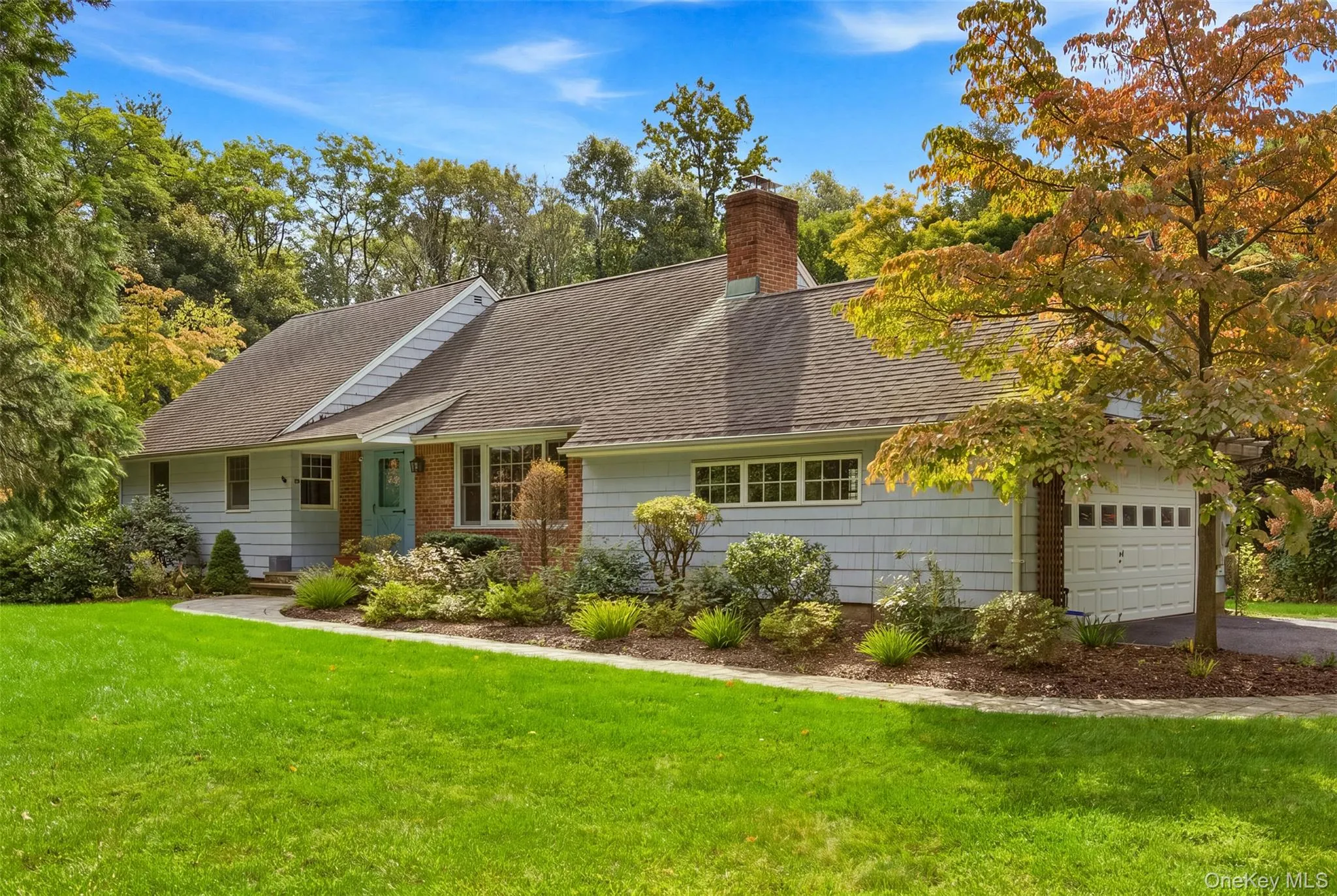 174 Flower Hill Road, Huntington, NY, 4 Bedrooms Bedrooms, 8 Rooms Rooms,2 BathroomsBathrooms,Residential,For Rent,Flower Hill,0,1053463 174 Flower Hill Road, Huntington, NY, 4 Bedrooms Bedrooms, 8 Rooms Rooms,2 BathroomsBathrooms,Residential,For Rent,Flower Hill,0,1053463
