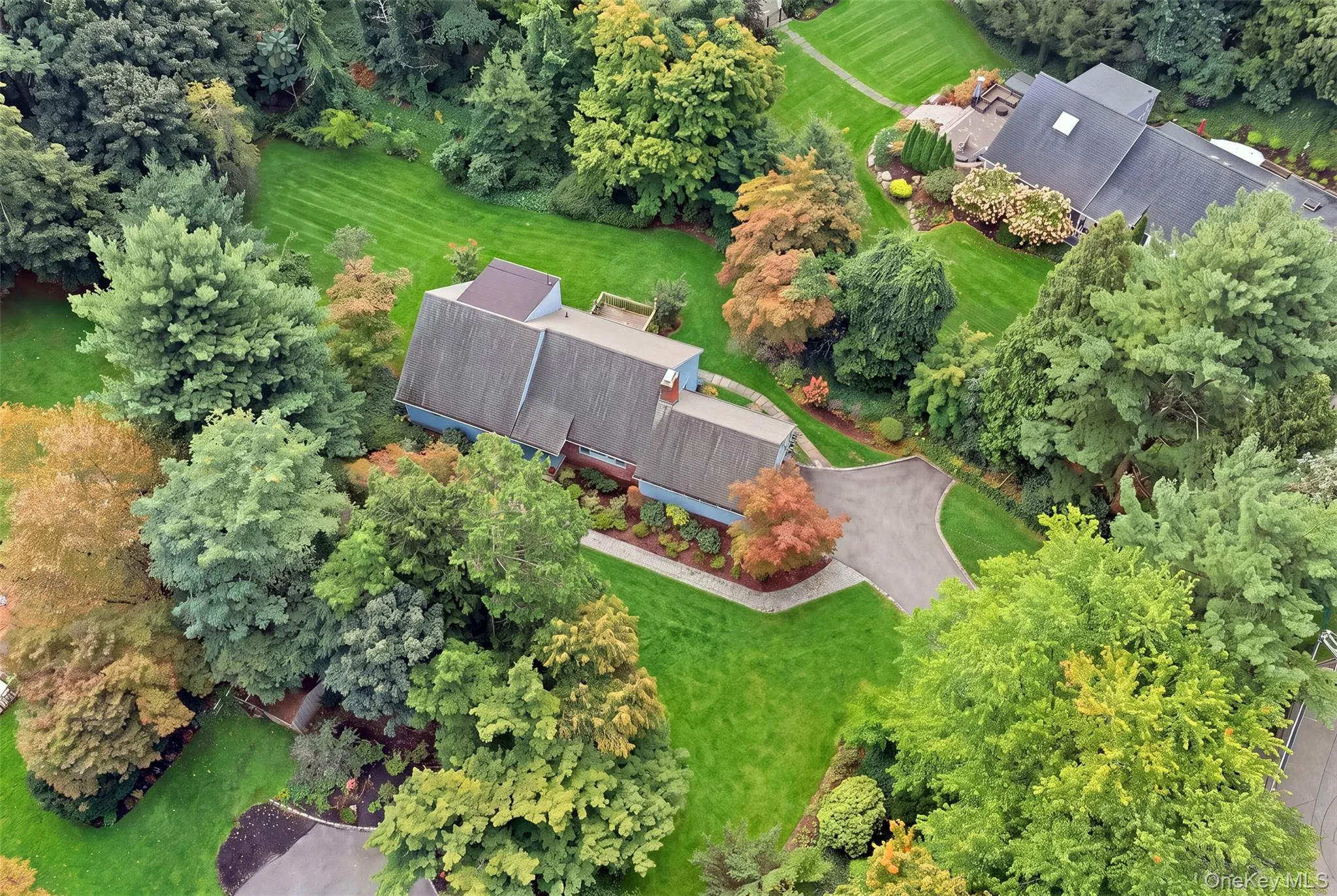 174 Flower Hill Road, Huntington, NY, 4 Bedrooms Bedrooms, 8 Rooms Rooms,2 BathroomsBathrooms,Residential,For Rent,Flower Hill,0,1053463 174 Flower Hill Road, Huntington, NY, 4 Bedrooms Bedrooms, 8 Rooms Rooms,2 BathroomsBathrooms,Residential,For Rent,Flower Hill,0,1053463