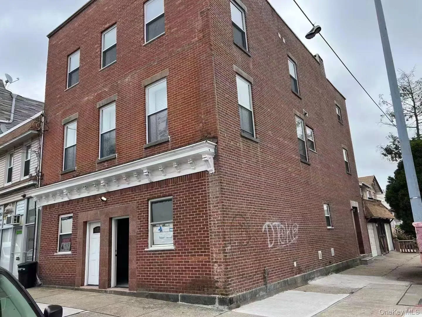 9202 95th Avenue, New York, NY, ,Commercial Lease,For Rent,95th,0,1053464 9202 95th Avenue, New York, NY, ,Commercial Lease,For Rent,95th,0,1053464