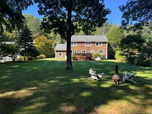 Park-like Backyard Park-like Backyard