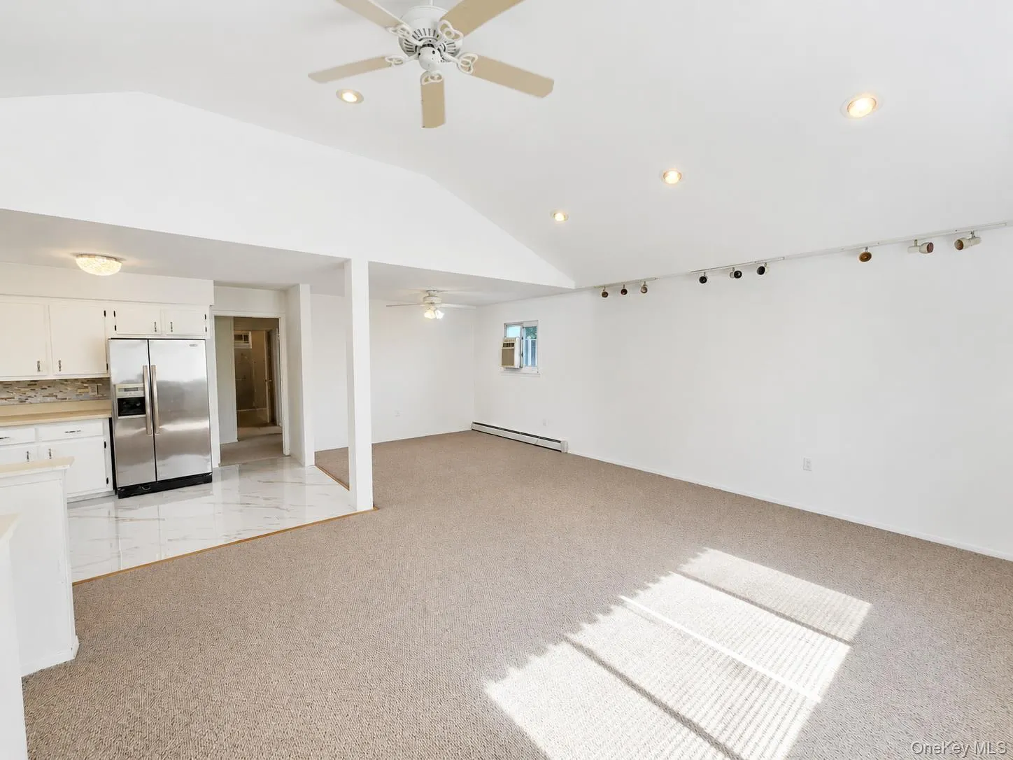 17 Fordham Road, West Babylon, NY, 3 Bedroom Bedrooms, 4 Room Rooms,1 BathroomBathrooms,Residential Lease,For Rent,Fordham,0,1053470 17 Fordham Road, West Babylon, NY, 3 Bedroom Bedrooms, 4 Room Rooms,1 BathroomBathrooms,Residential Lease,For Rent,Fordham,0,1053470