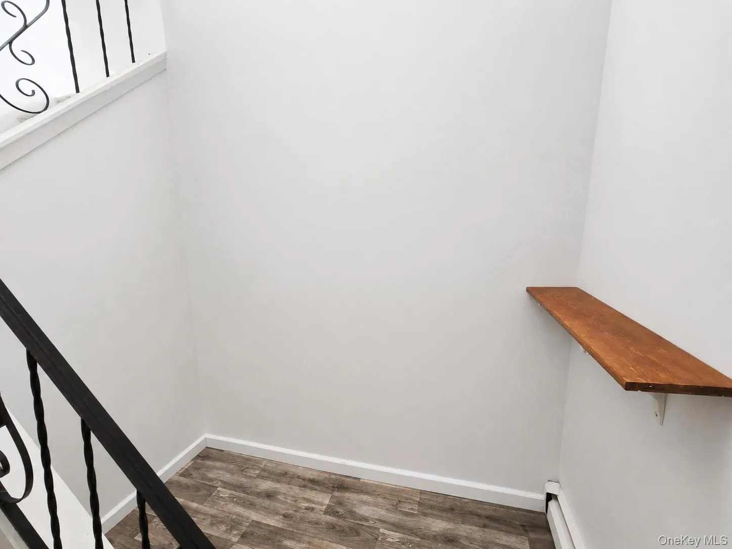 17 Fordham Road, West Babylon, NY, 3 Bedroom Bedrooms, 4 Room Rooms,1 BathroomBathrooms,Residential Lease,For Rent,Fordham,0,1053470 17 Fordham Road, West Babylon, NY, 3 Bedroom Bedrooms, 4 Room Rooms,1 BathroomBathrooms,Residential Lease,For Rent,Fordham,0,1053470