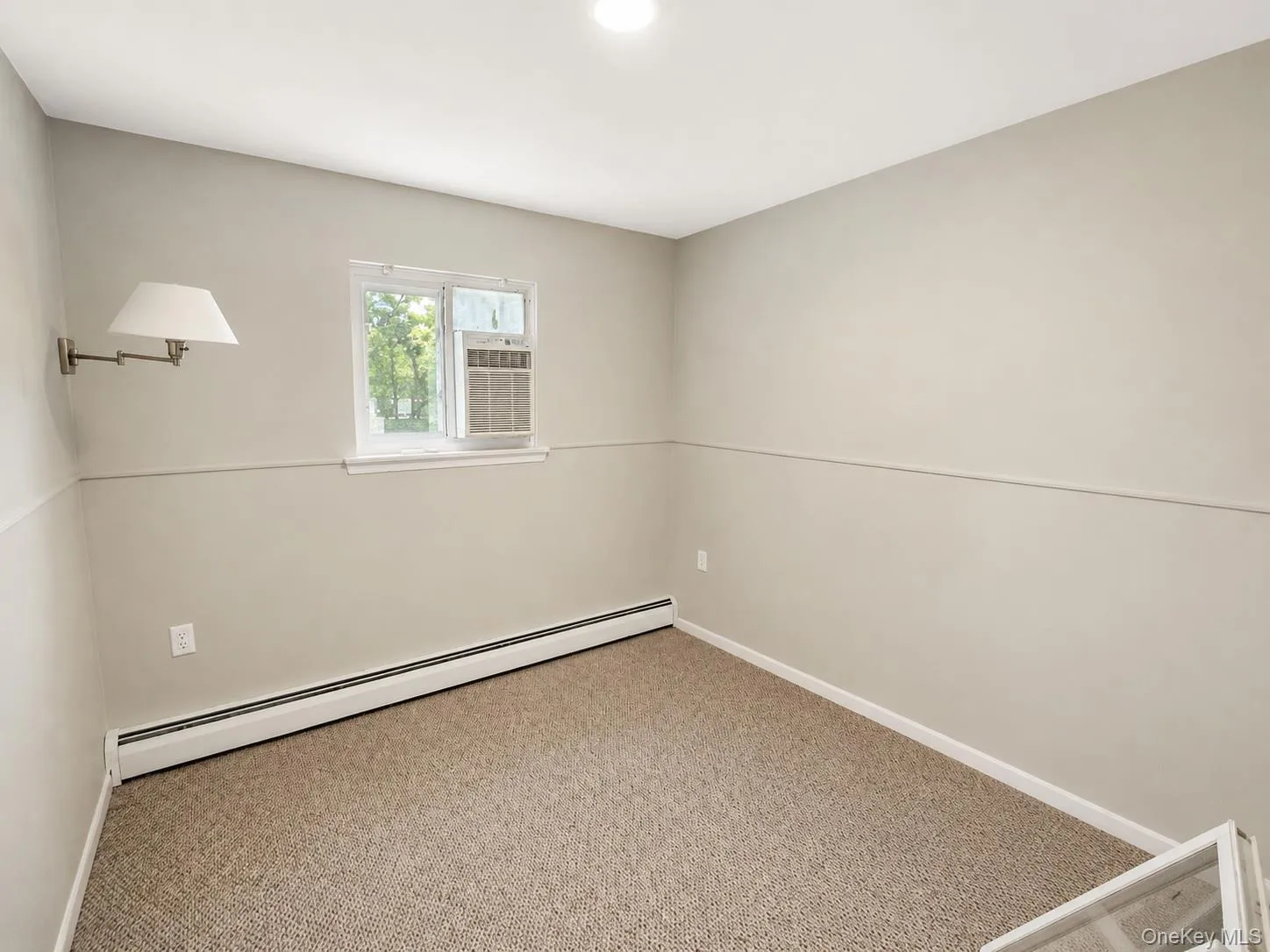 17 Fordham Road, West Babylon, NY, 3 Bedroom Bedrooms, 4 Room Rooms,1 BathroomBathrooms,Residential Lease,For Rent,Fordham,0,1053470 17 Fordham Road, West Babylon, NY, 3 Bedroom Bedrooms, 4 Room Rooms,1 BathroomBathrooms,Residential Lease,For Rent,Fordham,0,1053470