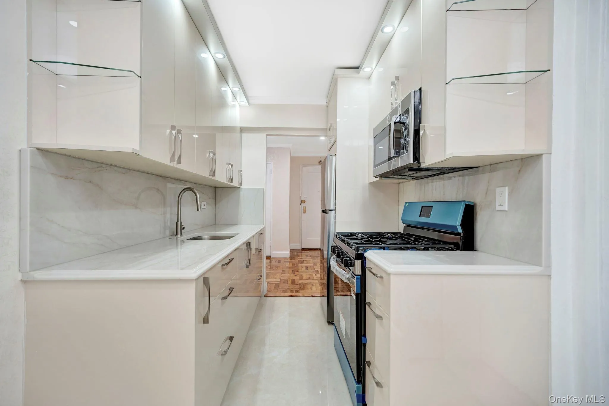 105-55 62nd Drive, New York, NY, 1 Bedroom Bedrooms, 3 Room Rooms,1 BathroomBathrooms,Residential Lease,For Rent,62nd,0,1053473 105-55 62nd Drive, New York, NY, 1 Bedroom Bedrooms, 3 Room Rooms,1 BathroomBathrooms,Residential Lease,For Rent,62nd,0,1053473