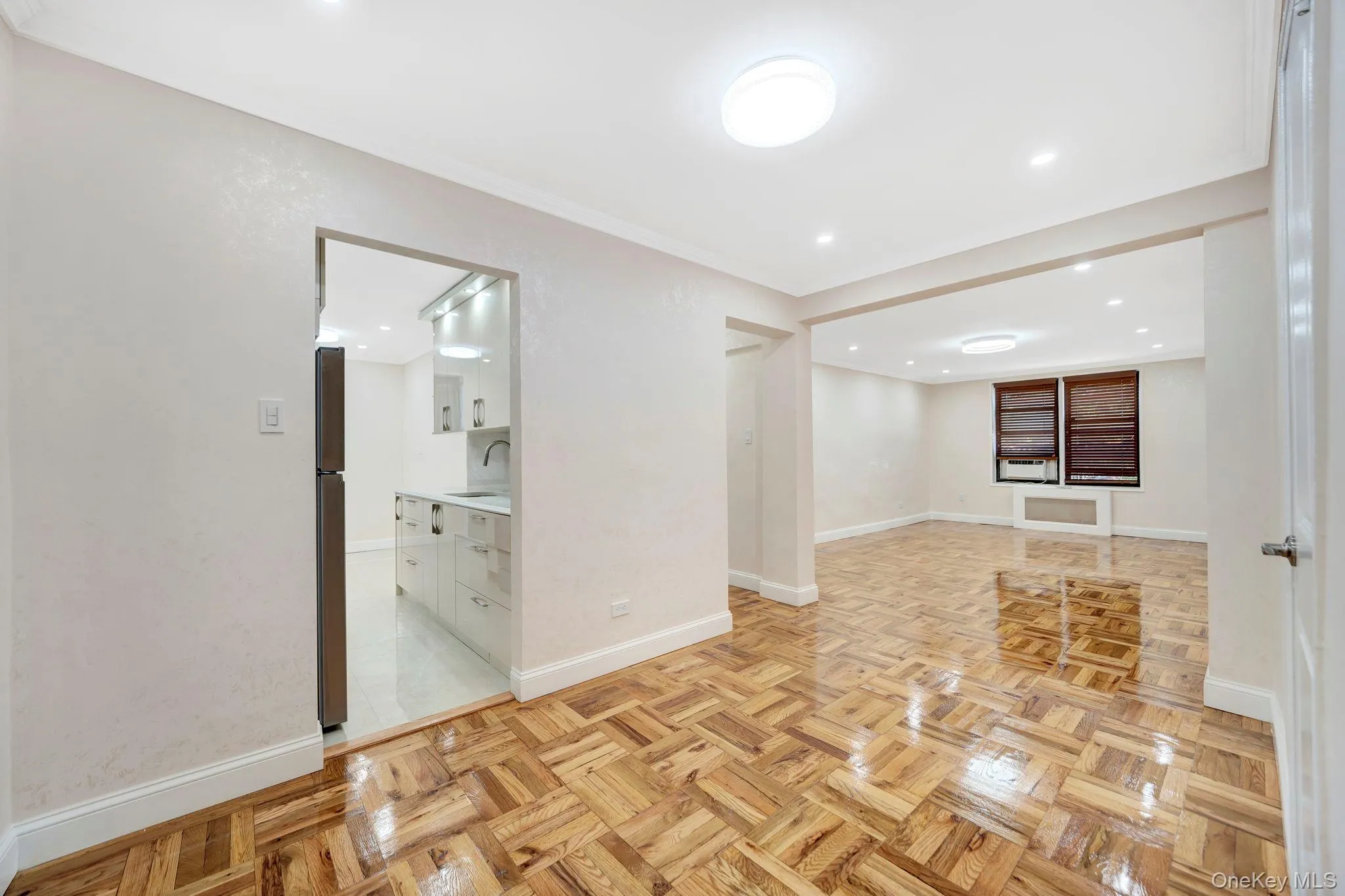 105-55 62nd Drive, New York, NY, 1 Bedroom Bedrooms, 3 Room Rooms,1 BathroomBathrooms,Residential Lease,For Rent,62nd,0,1053473 105-55 62nd Drive, New York, NY, 1 Bedroom Bedrooms, 3 Room Rooms,1 BathroomBathrooms,Residential Lease,For Rent,62nd,0,1053473