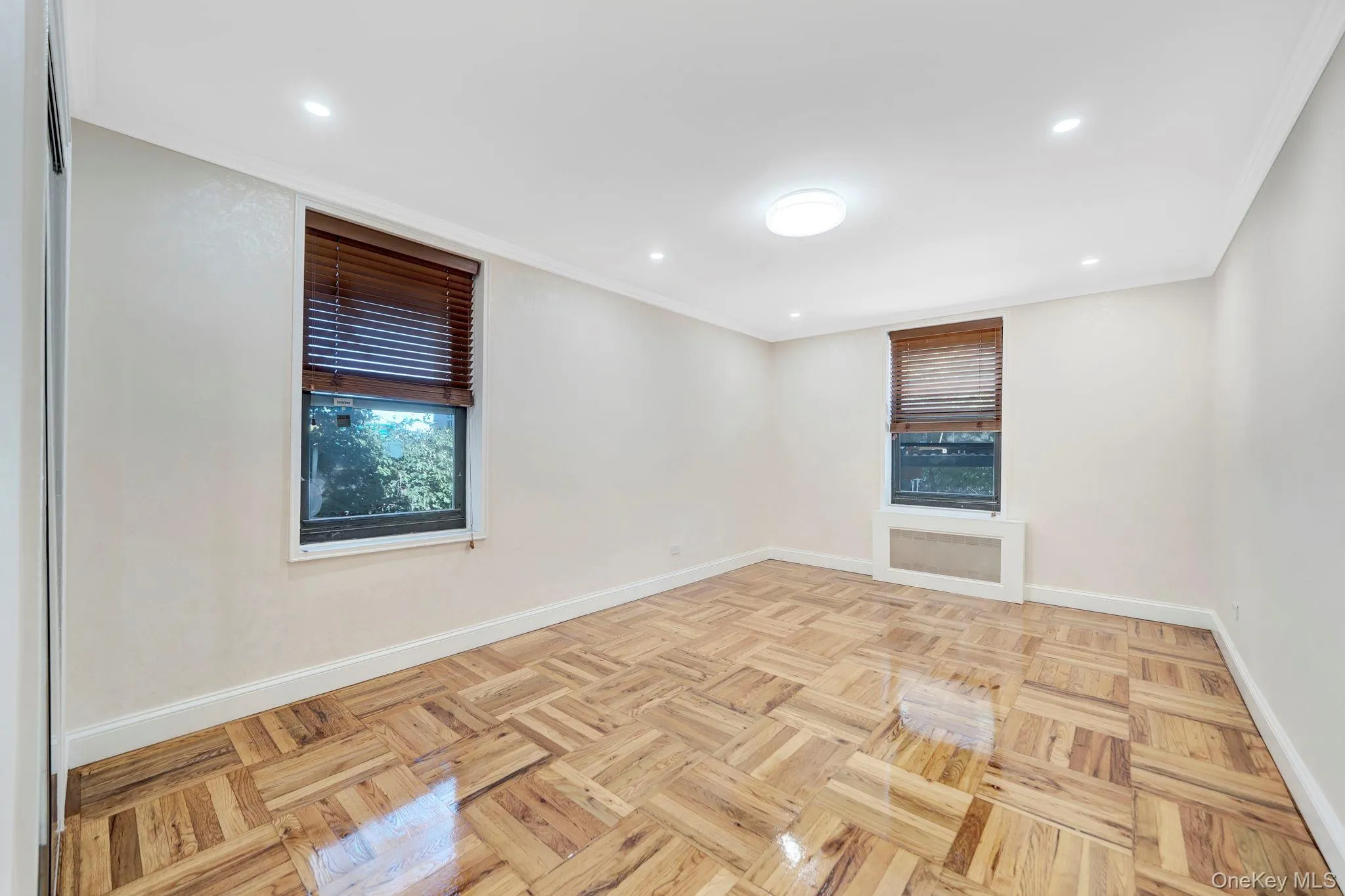 105-55 62nd Drive, New York, NY, 1 Bedroom Bedrooms, 3 Room Rooms,1 BathroomBathrooms,Residential Lease,For Rent,62nd,0,1053473 105-55 62nd Drive, New York, NY, 1 Bedroom Bedrooms, 3 Room Rooms,1 BathroomBathrooms,Residential Lease,For Rent,62nd,0,1053473