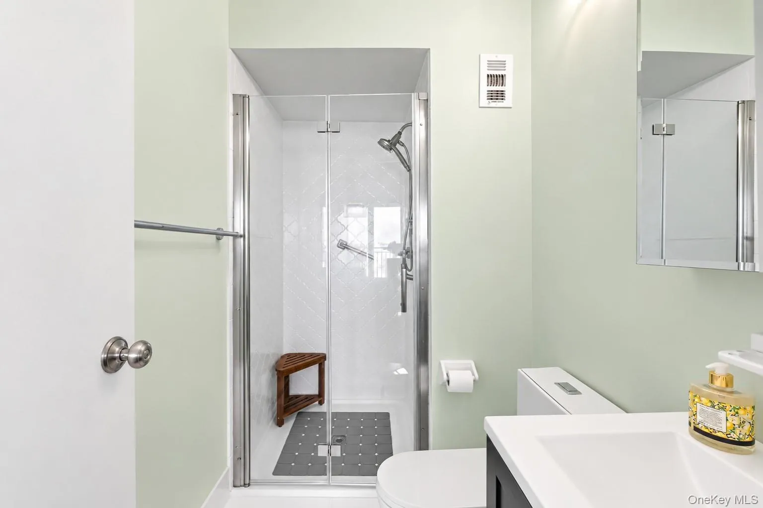 15 Stewart Place, White Plains, NY, 2 Bedrooms Bedrooms, ,2 BathroomsBathrooms,Residential,For Rent,Stewart,0,1053475 15 Stewart Place, White Plains, NY, 2 Bedrooms Bedrooms, ,2 BathroomsBathrooms,Residential,For Rent,Stewart,0,1053475