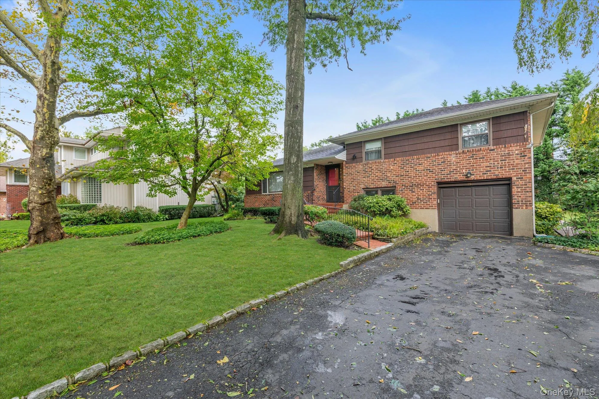 197 Birch Drive, North Hempstead, NY, 4 Bedrooms Bedrooms, 8 Rooms Rooms,2 BathroomsBathrooms,Residential,For Rent,Birch,0,1053476 197 Birch Drive, North Hempstead, NY, 4 Bedrooms Bedrooms, 8 Rooms Rooms,2 BathroomsBathrooms,Residential,For Rent,Birch,0,1053476