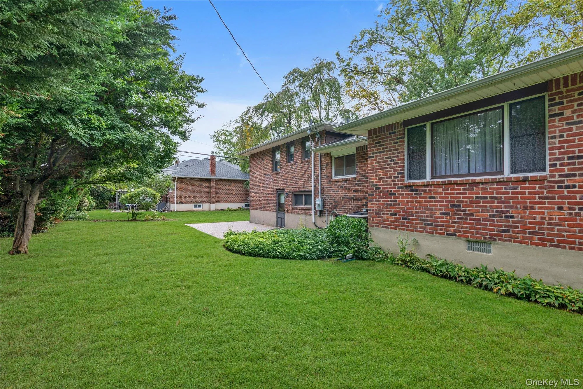 197 Birch Drive, North Hempstead, NY, 4 Bedrooms Bedrooms, 8 Rooms Rooms,2 BathroomsBathrooms,Residential,For Rent,Birch,0,1053476 197 Birch Drive, North Hempstead, NY, 4 Bedrooms Bedrooms, 8 Rooms Rooms,2 BathroomsBathrooms,Residential,For Rent,Birch,0,1053476