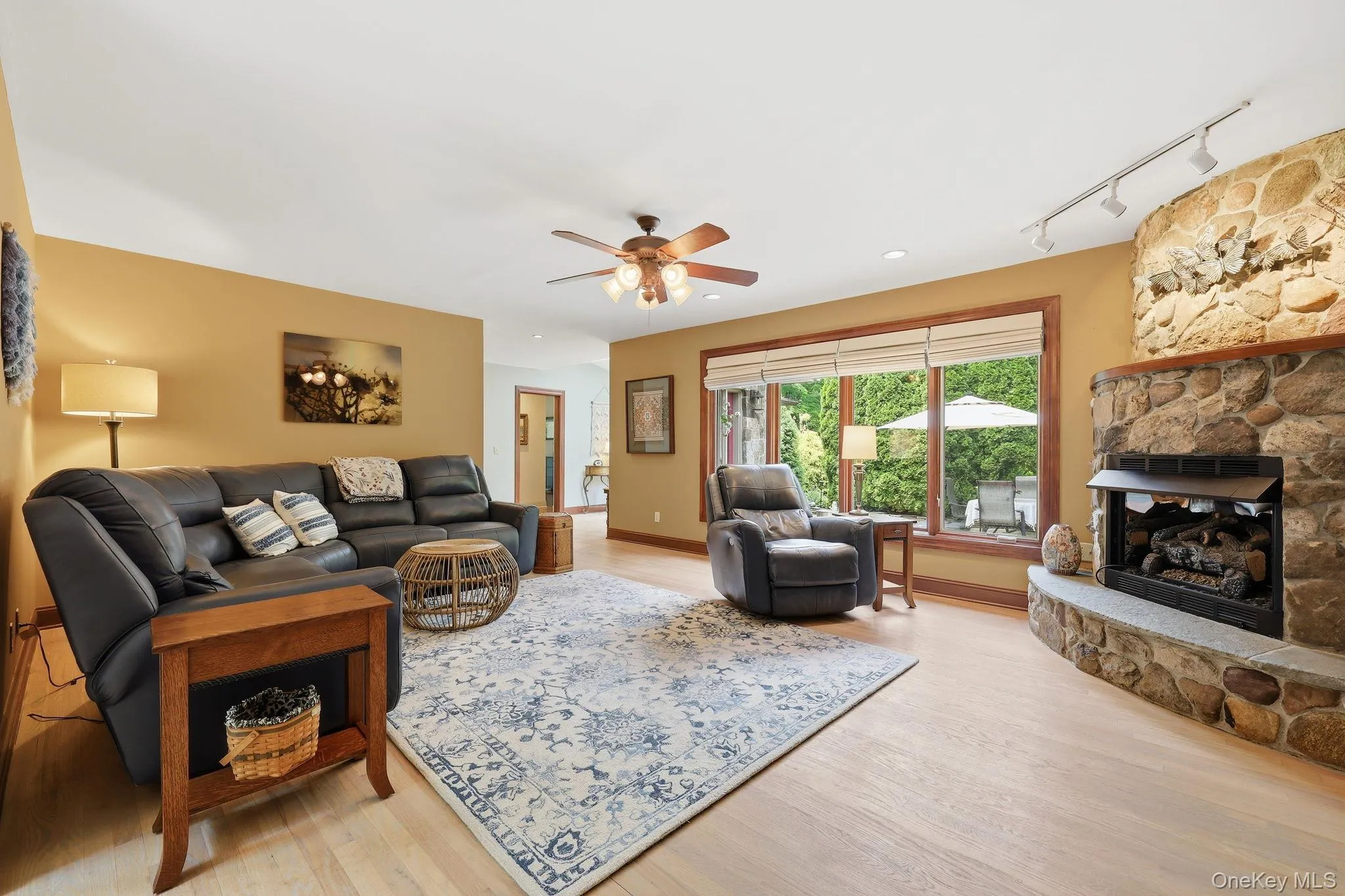 39 Loughran Lane, Esopus, NY, 4 Bedrooms Bedrooms, 8 Rooms Rooms,2 BathroomsBathrooms,Residential,For Rent,Loughran,0,1053477 39 Loughran Lane, Esopus, NY, 4 Bedrooms Bedrooms, 8 Rooms Rooms,2 BathroomsBathrooms,Residential,For Rent,Loughran,0,1053477