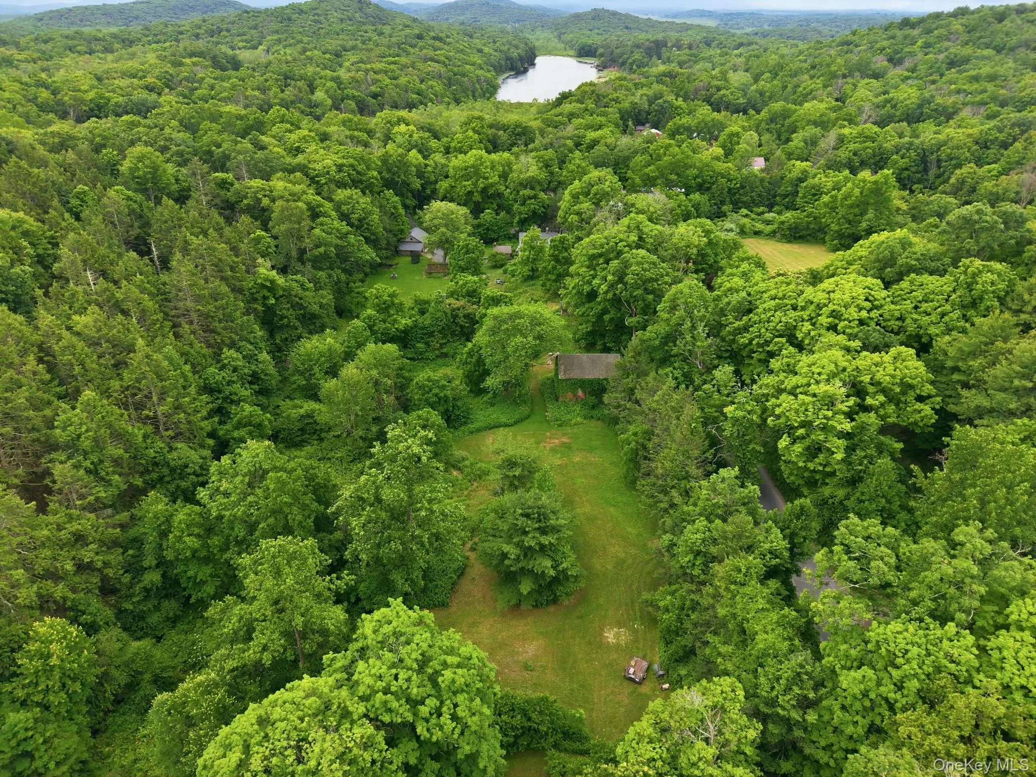 39 Loughran Lane, Esopus, NY, 4 Bedrooms Bedrooms, 8 Rooms Rooms,2 BathroomsBathrooms,Residential,For Rent,Loughran,0,1053477 39 Loughran Lane, Esopus, NY, 4 Bedrooms Bedrooms, 8 Rooms Rooms,2 BathroomsBathrooms,Residential,For Rent,Loughran,0,1053477