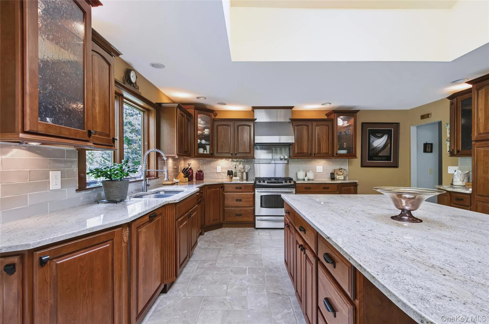39 Loughran Lane, Esopus, NY, 4 Bedrooms Bedrooms, 8 Rooms Rooms,2 BathroomsBathrooms,Residential,For Rent,Loughran,0,1053477 39 Loughran Lane, Esopus, NY, 4 Bedrooms Bedrooms, 8 Rooms Rooms,2 BathroomsBathrooms,Residential,For Rent,Loughran,0,1053477