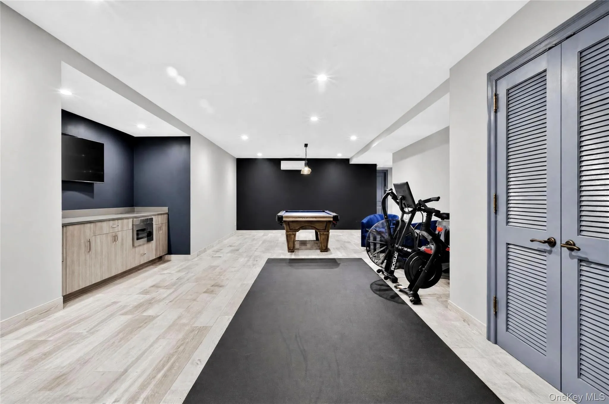 2 Vista Lane, Oyster Bay, NY, 5 Bedrooms Bedrooms, 11 Rooms Rooms,6 BathroomsBathrooms,Residential,For Rent,Vista,0,1053488 2 Vista Lane, Oyster Bay, NY, 5 Bedrooms Bedrooms, 11 Rooms Rooms,6 BathroomsBathrooms,Residential,For Rent,Vista,0,1053488