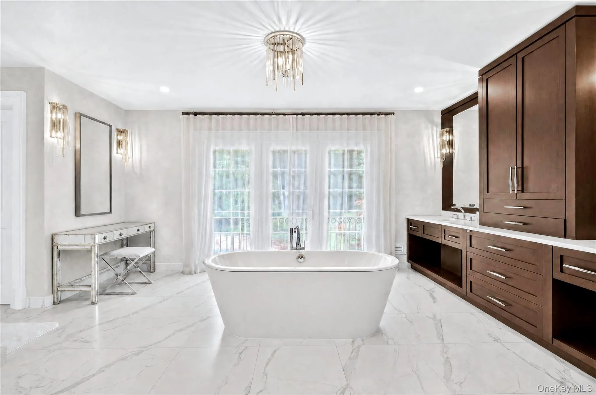 2 Vista Lane, Oyster Bay, NY, 5 Bedrooms Bedrooms, 11 Rooms Rooms,6 BathroomsBathrooms,Residential,For Rent,Vista,0,1053488 2 Vista Lane, Oyster Bay, NY, 5 Bedrooms Bedrooms, 11 Rooms Rooms,6 BathroomsBathrooms,Residential,For Rent,Vista,0,1053488