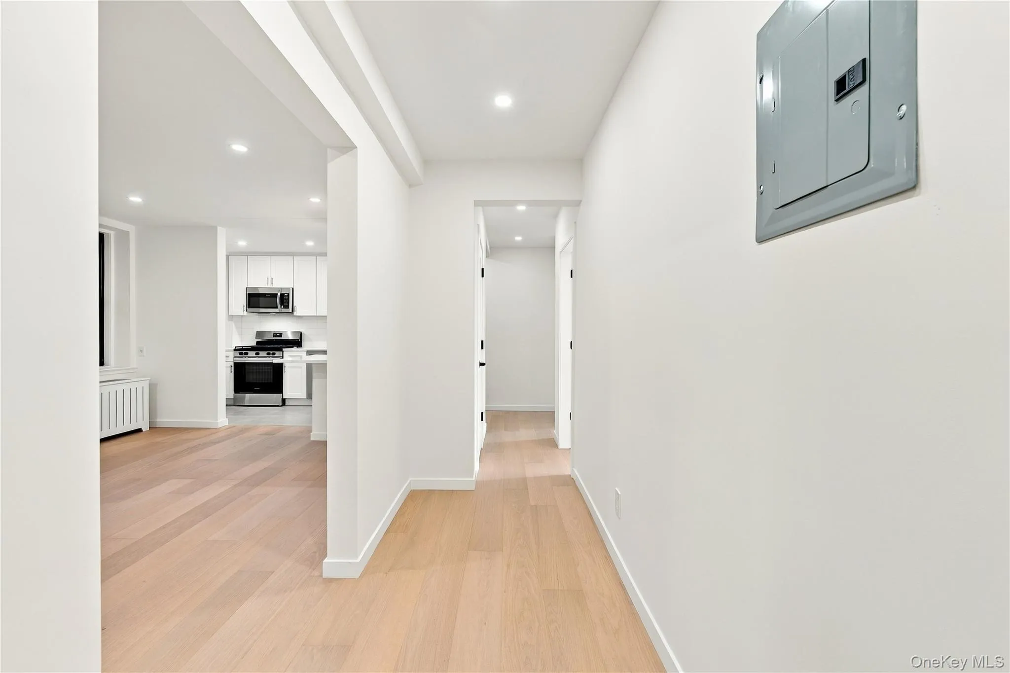 7234 Austin Street, New York, NY, 1 Bedroom Bedrooms, 3 Rooms Rooms,1 BathroomBathrooms,Residential,For Rent,Austin,0,1053491 7234 Austin Street, New York, NY, 1 Bedroom Bedrooms, 3 Rooms Rooms,1 BathroomBathrooms,Residential,For Rent,Austin,0,1053491