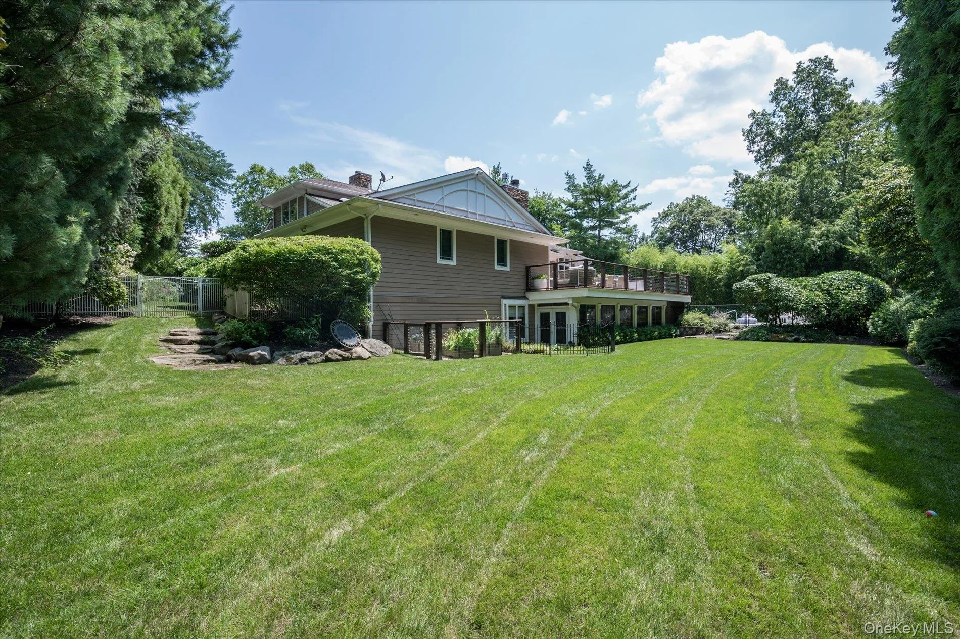 83 Karol Place, Oyster Bay, NY, 6 Bedrooms Bedrooms, 13 Rooms Rooms,4 BathroomsBathrooms,Residential,For Rent,Karol,0,1053492 83 Karol Place, Oyster Bay, NY, 6 Bedrooms Bedrooms, 13 Rooms Rooms,4 BathroomsBathrooms,Residential,For Rent,Karol,0,1053492