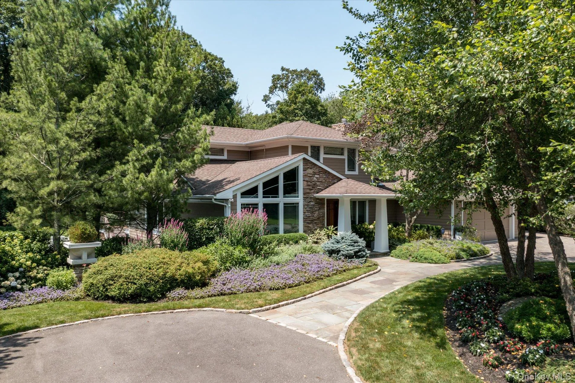 83 Karol Place, Oyster Bay, NY, 6 Bedrooms Bedrooms, 13 Rooms Rooms,4 BathroomsBathrooms,Residential,For Rent,Karol,0,1053492 83 Karol Place, Oyster Bay, NY, 6 Bedrooms Bedrooms, 13 Rooms Rooms,4 BathroomsBathrooms,Residential,For Rent,Karol,0,1053492