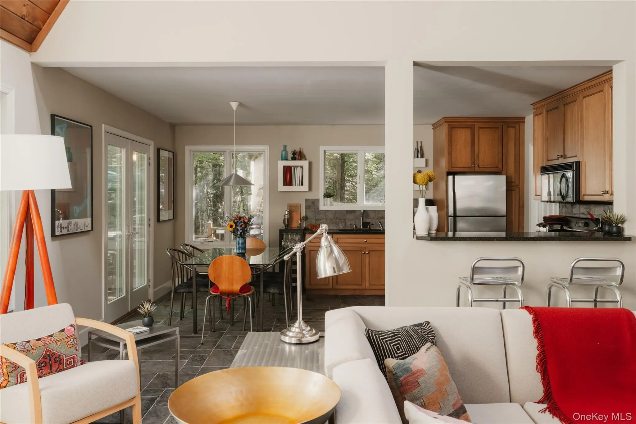 21 Marko Drive, Highland, NY, 3 Bedrooms Bedrooms, 6 Rooms Rooms,2 BathroomsBathrooms,Residential,For Rent,Marko,0,1053494 21 Marko Drive, Highland, NY, 3 Bedrooms Bedrooms, 6 Rooms Rooms,2 BathroomsBathrooms,Residential,For Rent,Marko,0,1053494