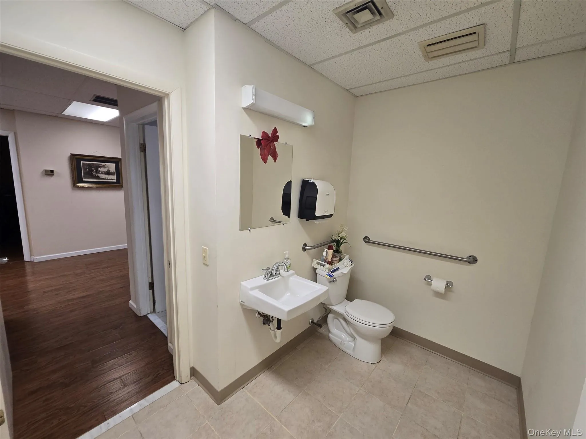 Bathroom 1 Bathroom 1