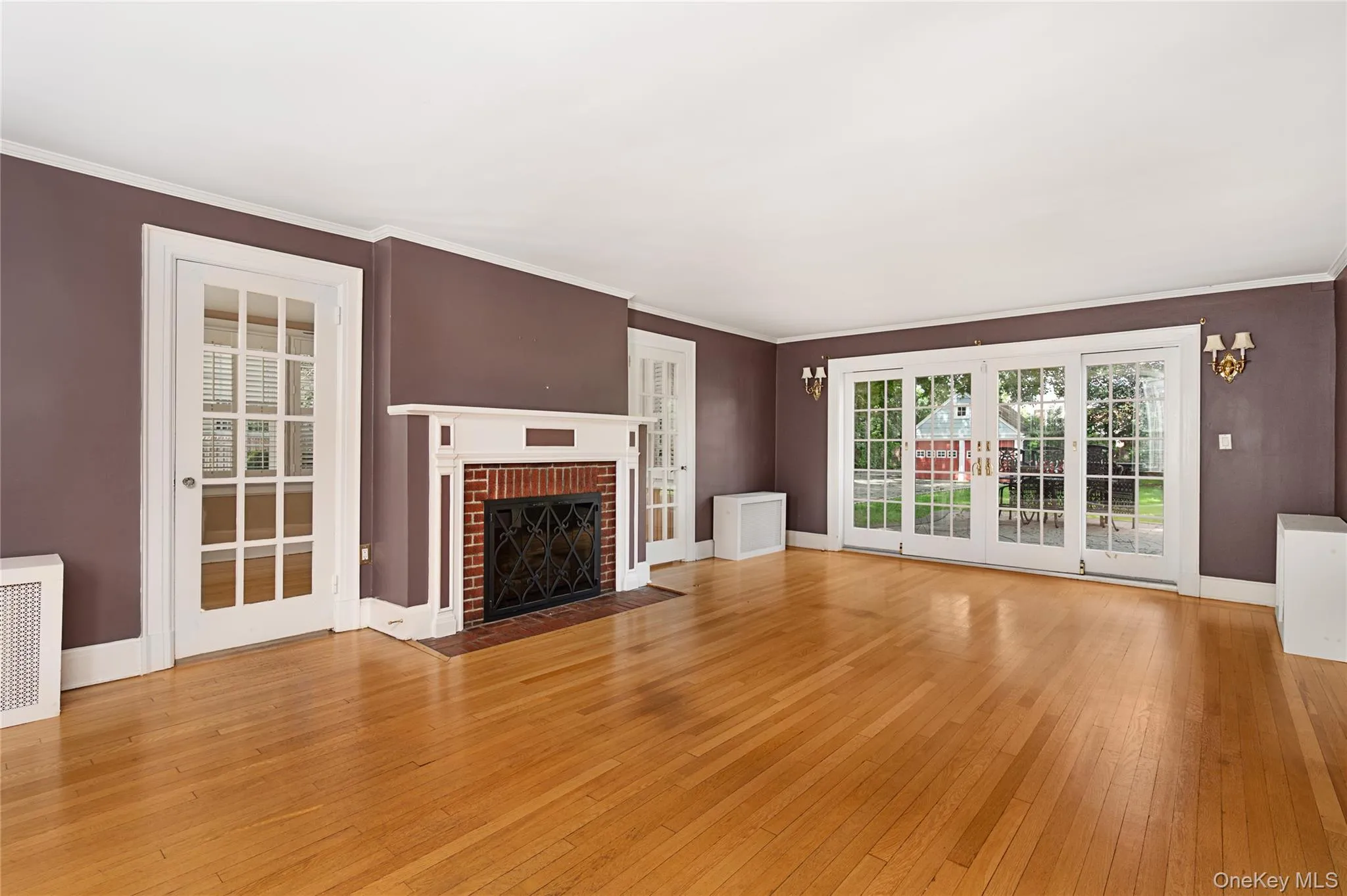 41 Butler Street, North Hempstead, NY, 7 Bedrooms Bedrooms, 13 Rooms Rooms,3 BathroomsBathrooms,Residential,For Rent,Butler,0,1053496 41 Butler Street, North Hempstead, NY, 7 Bedrooms Bedrooms, 13 Rooms Rooms,3 BathroomsBathrooms,Residential,For Rent,Butler,0,1053496