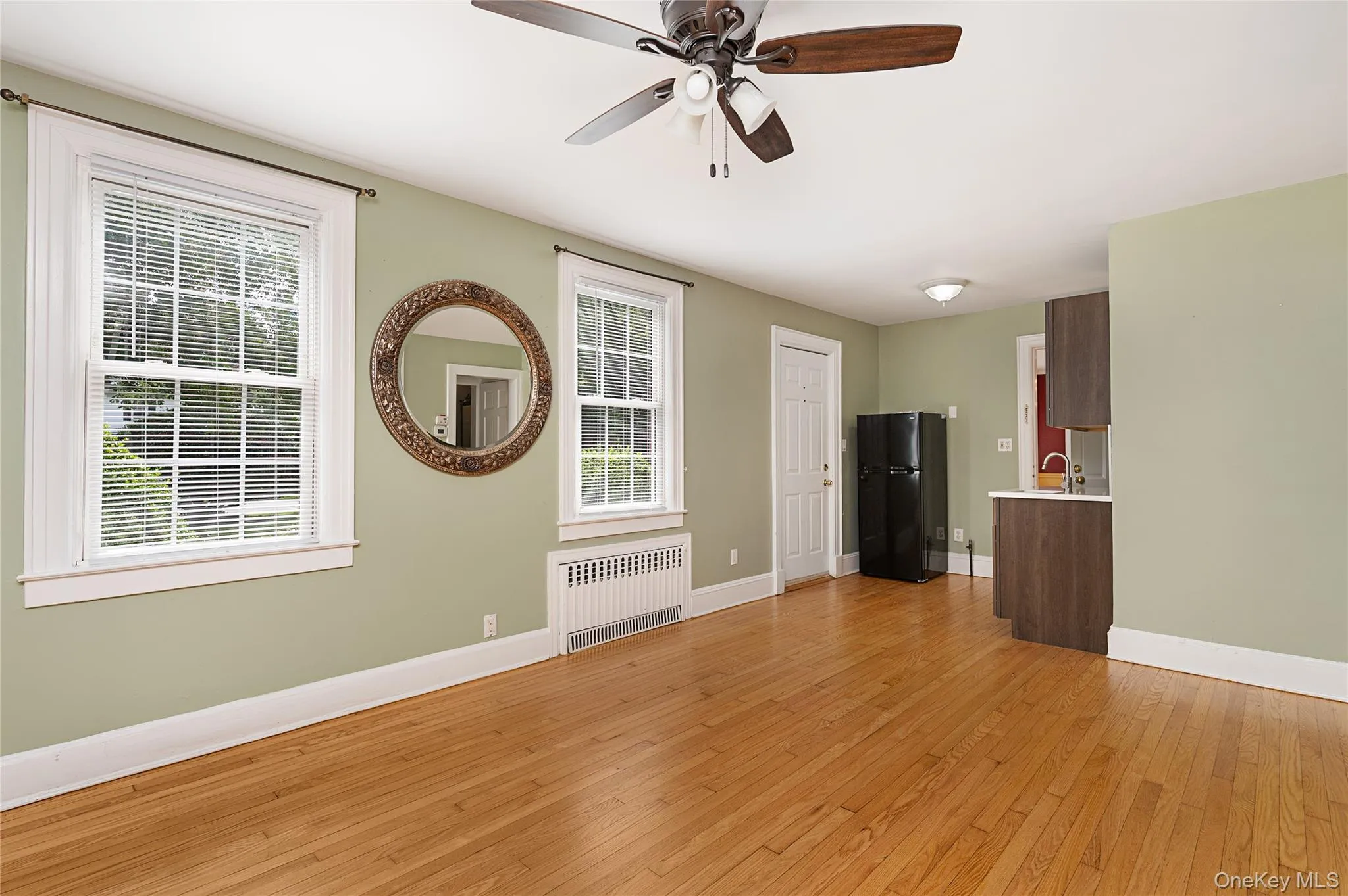 41 Butler Street, North Hempstead, NY, 7 Bedrooms Bedrooms, 13 Rooms Rooms,3 BathroomsBathrooms,Residential,For Rent,Butler,0,1053496 41 Butler Street, North Hempstead, NY, 7 Bedrooms Bedrooms, 13 Rooms Rooms,3 BathroomsBathrooms,Residential,For Rent,Butler,0,1053496