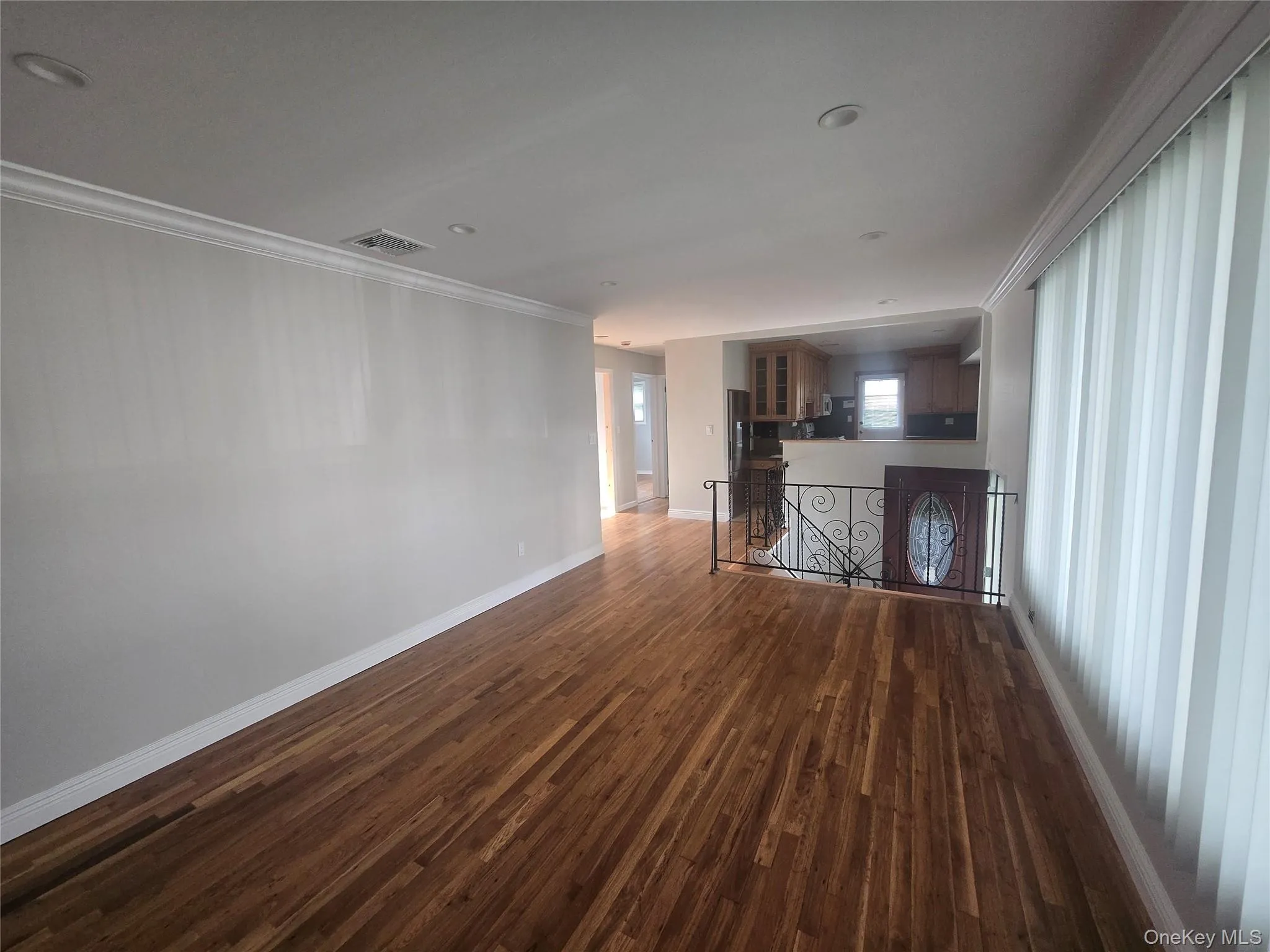 25 Ripley Drive, Huntington, NY, 3 Bedrooms Bedrooms, 7 Rooms Rooms,2 BathroomsBathrooms,Residential Lease,For Rent,Ripley,0,1053498 25 Ripley Drive, Huntington, NY, 3 Bedrooms Bedrooms, 7 Rooms Rooms,2 BathroomsBathrooms,Residential Lease,For Rent,Ripley,0,1053498