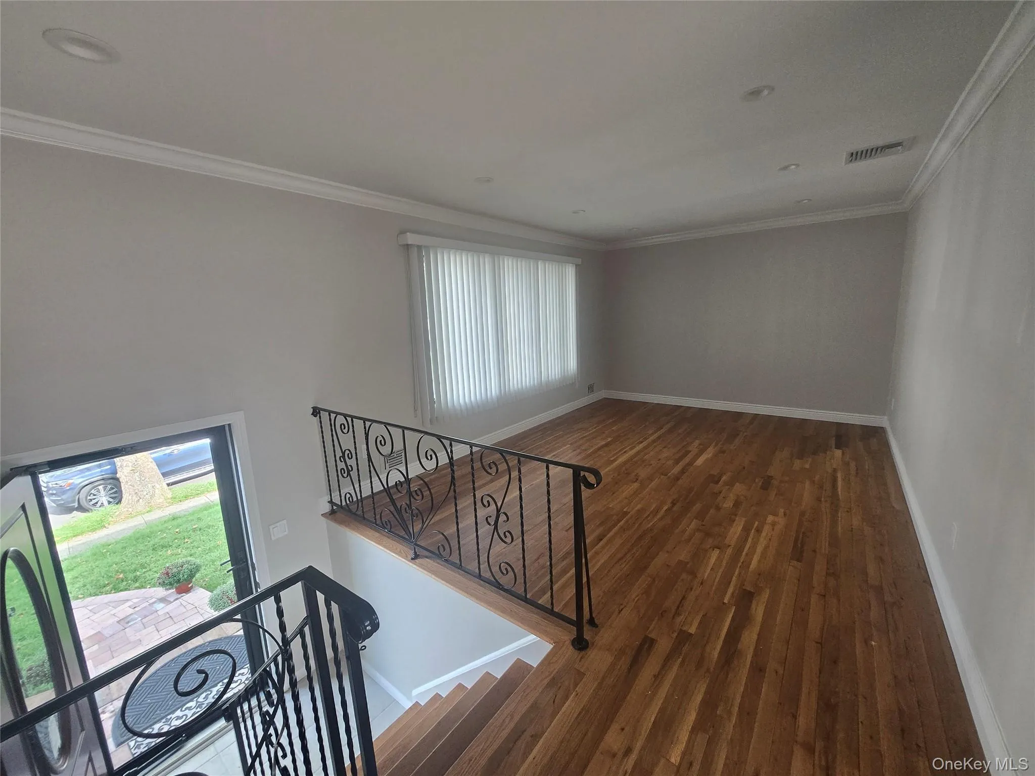 25 Ripley Drive, Huntington, NY, 3 Bedrooms Bedrooms, 7 Rooms Rooms,2 BathroomsBathrooms,Residential Lease,For Rent,Ripley,0,1053498 25 Ripley Drive, Huntington, NY, 3 Bedrooms Bedrooms, 7 Rooms Rooms,2 BathroomsBathrooms,Residential Lease,For Rent,Ripley,0,1053498
