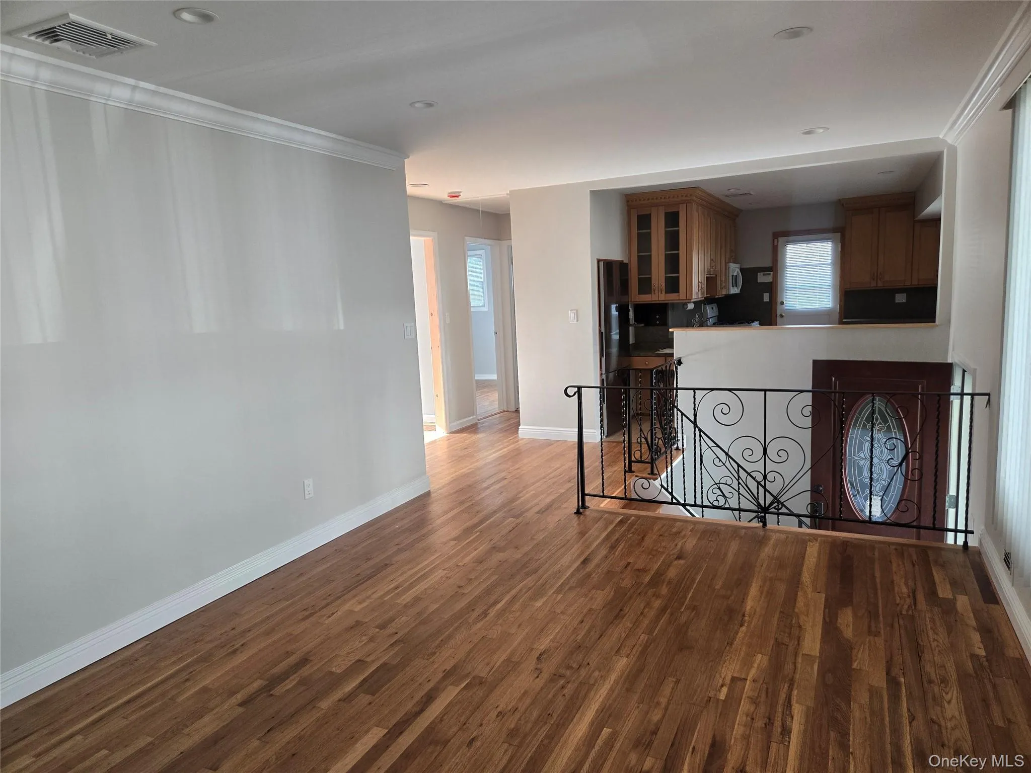 25 Ripley Drive, Huntington, NY, 3 Bedrooms Bedrooms, 7 Rooms Rooms,2 BathroomsBathrooms,Residential Lease,For Rent,Ripley,0,1053498 25 Ripley Drive, Huntington, NY, 3 Bedrooms Bedrooms, 7 Rooms Rooms,2 BathroomsBathrooms,Residential Lease,For Rent,Ripley,0,1053498