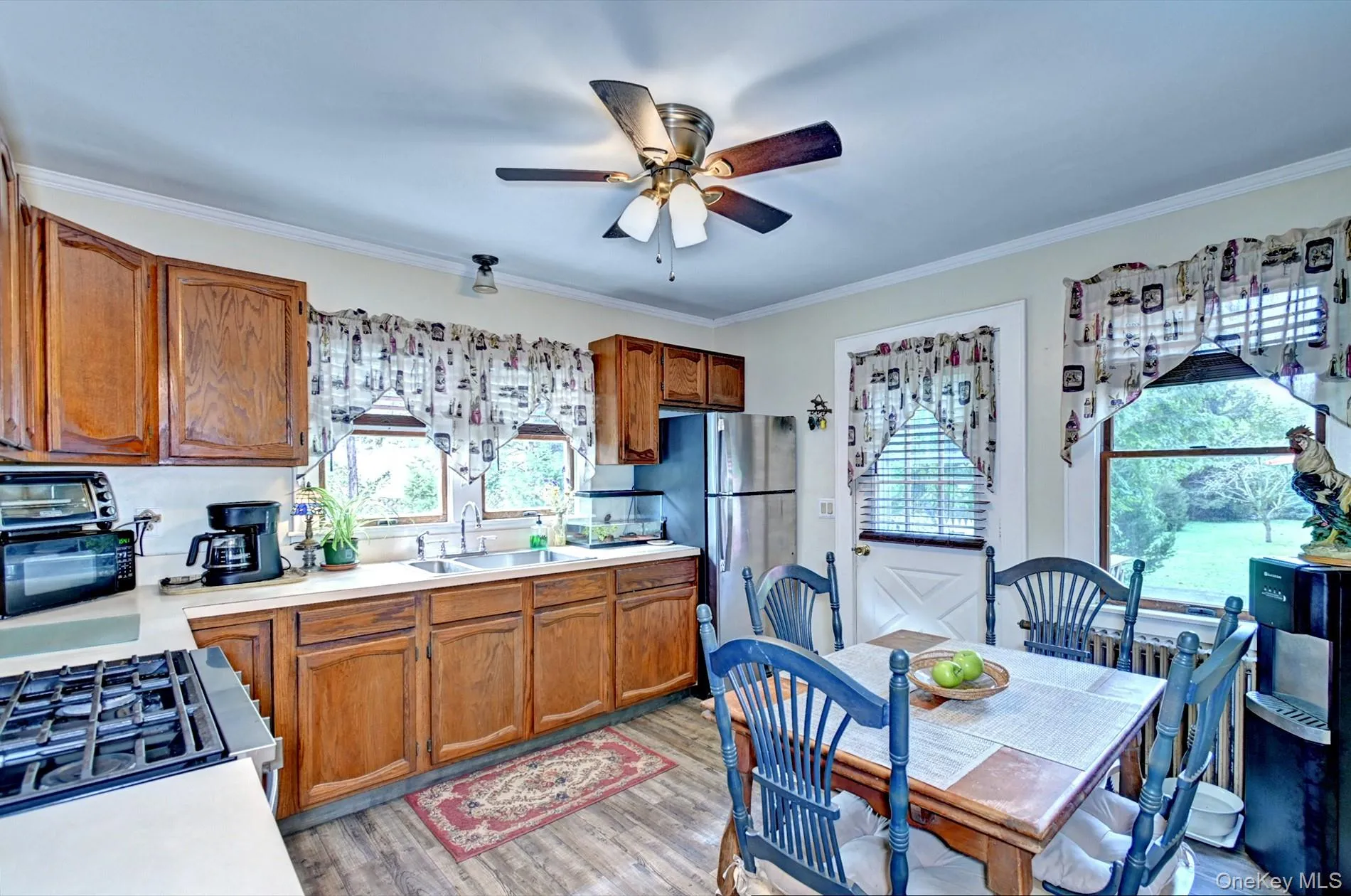 240 Washington Avenue, Smithtown, NY, 4 Bedrooms Bedrooms, 7 Rooms Rooms,1 BathroomBathrooms,Residential,For Rent,Washington,0,1053499 240 Washington Avenue, Smithtown, NY, 4 Bedrooms Bedrooms, 7 Rooms Rooms,1 BathroomBathrooms,Residential,For Rent,Washington,0,1053499