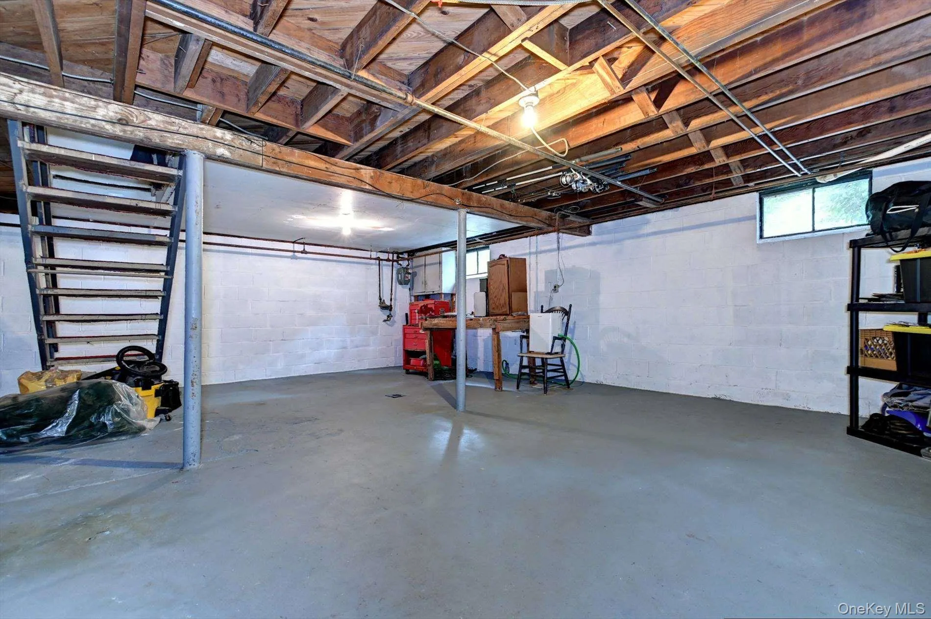 240 Washington Avenue, Smithtown, NY, 4 Bedrooms Bedrooms, 7 Rooms Rooms,1 BathroomBathrooms,Residential,For Rent,Washington,0,1053499 240 Washington Avenue, Smithtown, NY, 4 Bedrooms Bedrooms, 7 Rooms Rooms,1 BathroomBathrooms,Residential,For Rent,Washington,0,1053499