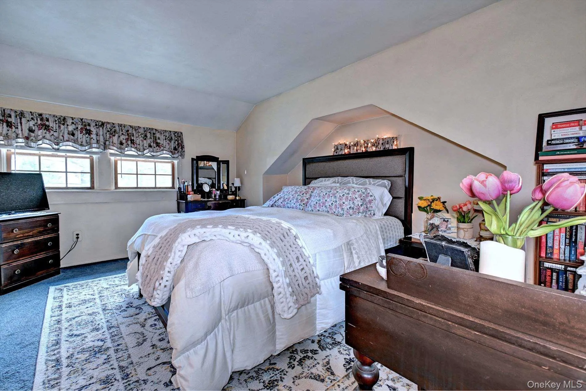 240 Washington Avenue, Smithtown, NY, 4 Bedrooms Bedrooms, 7 Rooms Rooms,1 BathroomBathrooms,Residential,For Rent,Washington,0,1053499 240 Washington Avenue, Smithtown, NY, 4 Bedrooms Bedrooms, 7 Rooms Rooms,1 BathroomBathrooms,Residential,For Rent,Washington,0,1053499