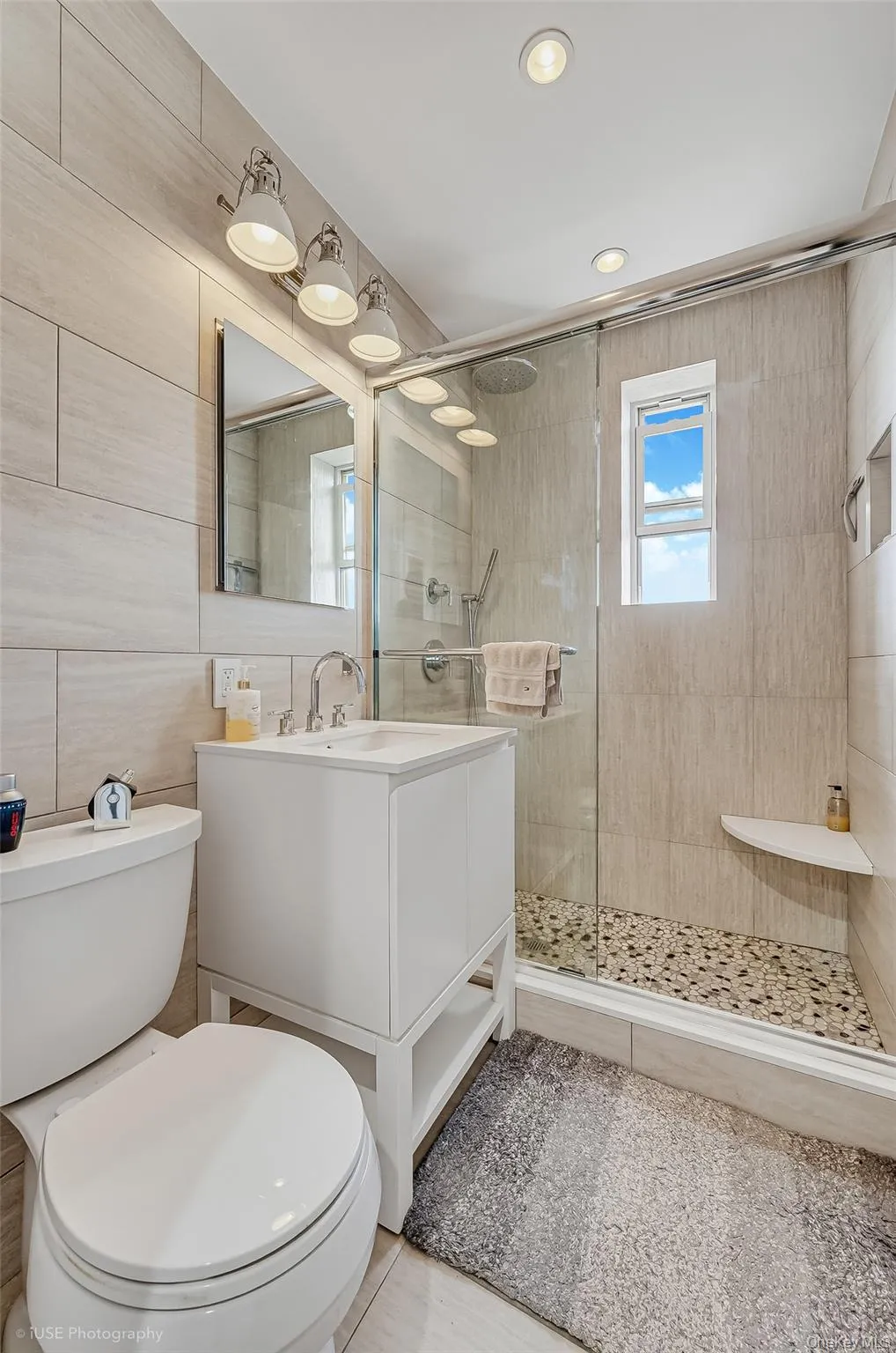 39-50 52nd Street, New York, NY, 1 Bedroom Bedrooms, 3 Rooms Rooms,1 BathroomBathrooms,Residential,For Rent,52nd,0,1053500 39-50 52nd Street, New York, NY, 1 Bedroom Bedrooms, 3 Rooms Rooms,1 BathroomBathrooms,Residential,For Rent,52nd,0,1053500
