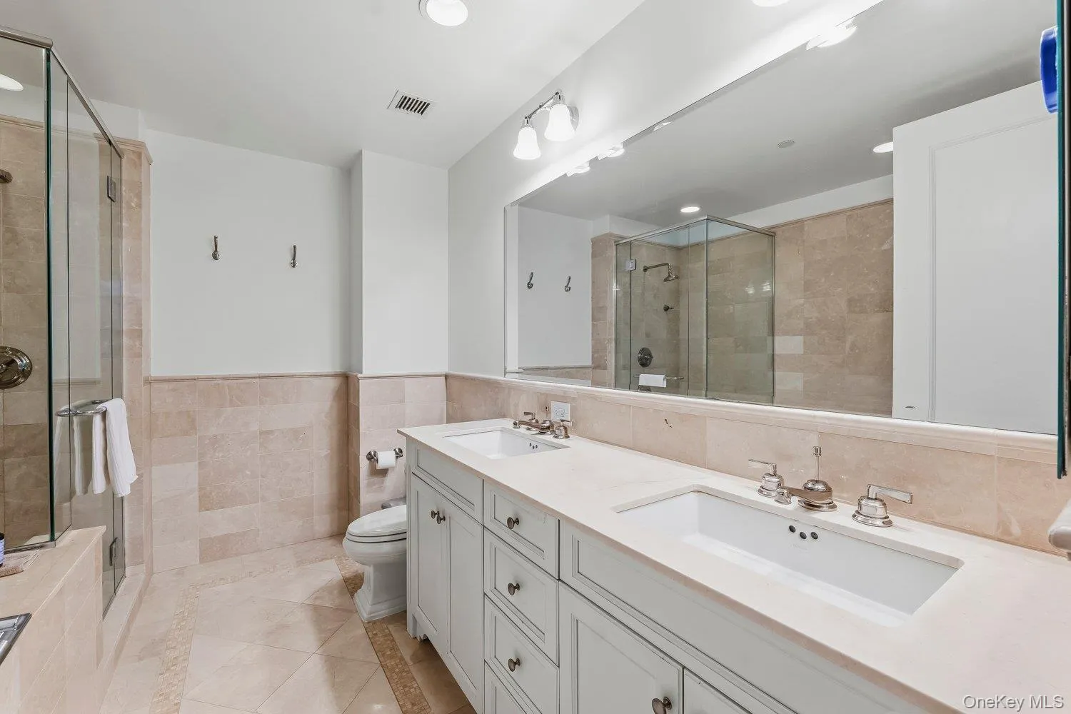 10 City Place, White Plains, NY, 1 Bedroom Bedrooms, 3 Rooms Rooms,1 BathroomBathrooms,Residential,For Rent,City,0,1053503 10 City Place, White Plains, NY, 1 Bedroom Bedrooms, 3 Rooms Rooms,1 BathroomBathrooms,Residential,For Rent,City,0,1053503