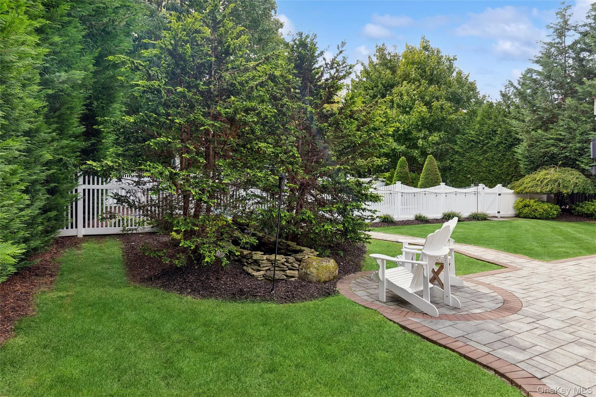 4 Larkspur Drive, Islip, NY, 4 Bedrooms Bedrooms, 8 Rooms Rooms,2 BathroomsBathrooms,Residential,For Rent,Larkspur,0,1053506 4 Larkspur Drive, Islip, NY, 4 Bedrooms Bedrooms, 8 Rooms Rooms,2 BathroomsBathrooms,Residential,For Rent,Larkspur,0,1053506