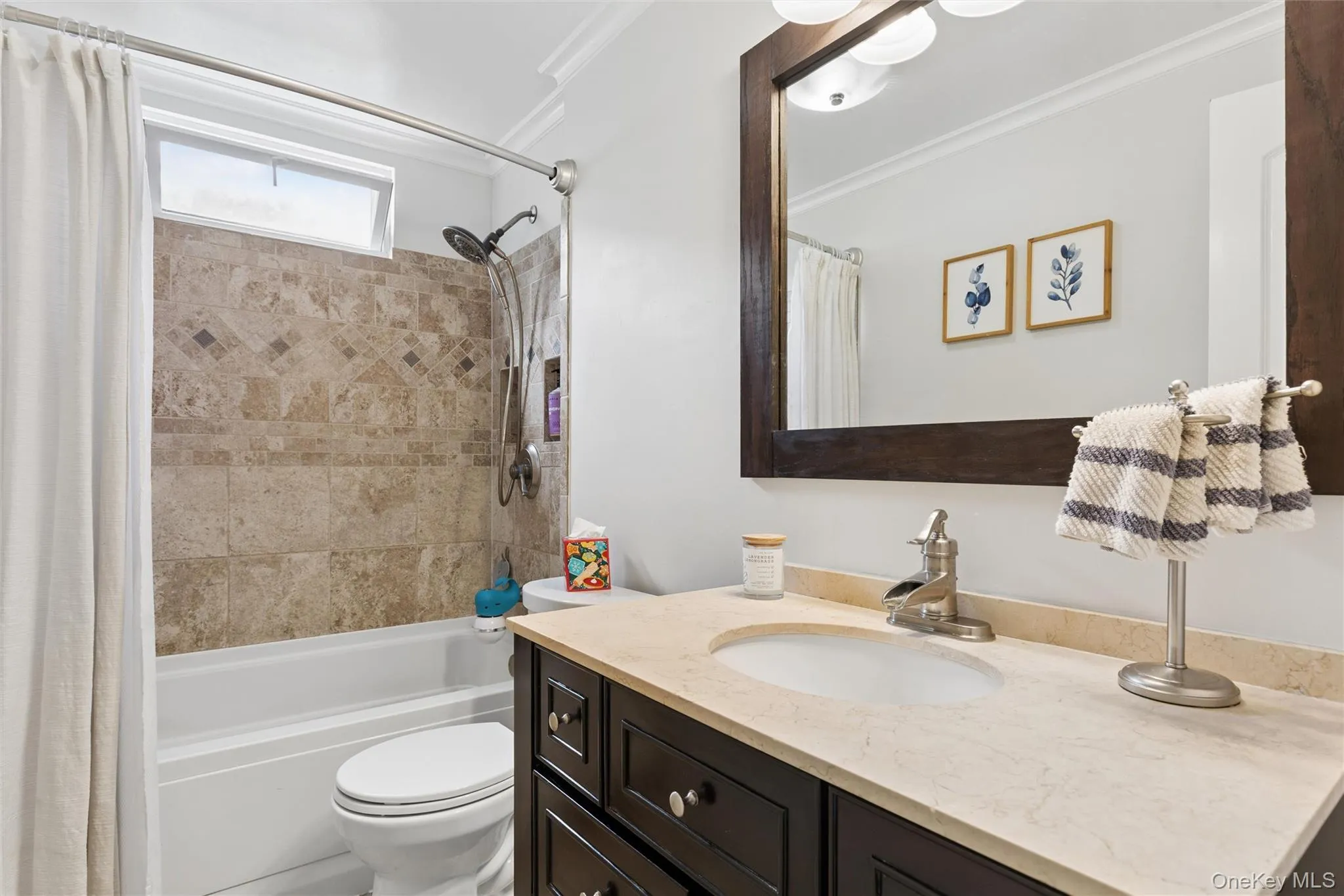 Main full bath Main full bath
