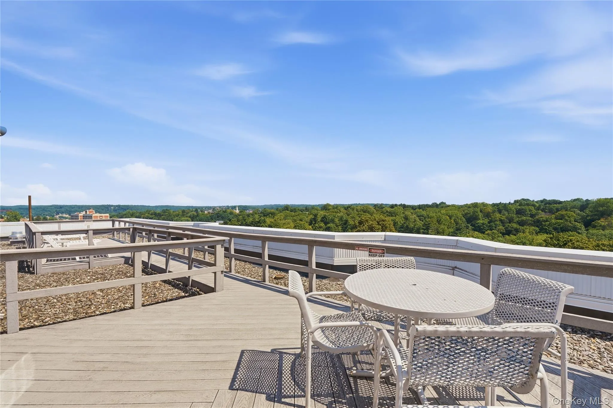 14 Nosband Avenue, White Plains, NY, 1 Bedroom Bedrooms, 3 Rooms Rooms,1 BathroomBathrooms,Residential,For Rent,Nosband,0,1053508 14 Nosband Avenue, White Plains, NY, 1 Bedroom Bedrooms, 3 Rooms Rooms,1 BathroomBathrooms,Residential,For Rent,Nosband,0,1053508