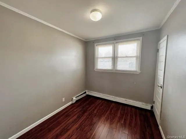 180 Elmwood Street, Hempstead, NY, 3 Bedrooms Bedrooms, 5 Rooms Rooms,1 BathroomBathrooms,Residential Lease,For Rent,Elmwood,0,1053512 180 Elmwood Street, Hempstead, NY, 3 Bedrooms Bedrooms, 5 Rooms Rooms,1 BathroomBathrooms,Residential Lease,For Rent,Elmwood,0,1053512