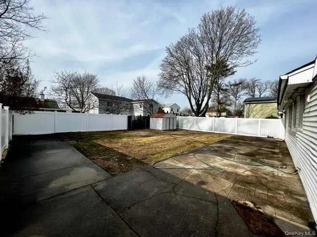 180 Elmwood Street, Hempstead, NY, 3 Bedrooms Bedrooms, 5 Rooms Rooms,1 BathroomBathrooms,Residential Lease,For Rent,Elmwood,0,1053512 180 Elmwood Street, Hempstead, NY, 3 Bedrooms Bedrooms, 5 Rooms Rooms,1 BathroomBathrooms,Residential Lease,For Rent,Elmwood,0,1053512