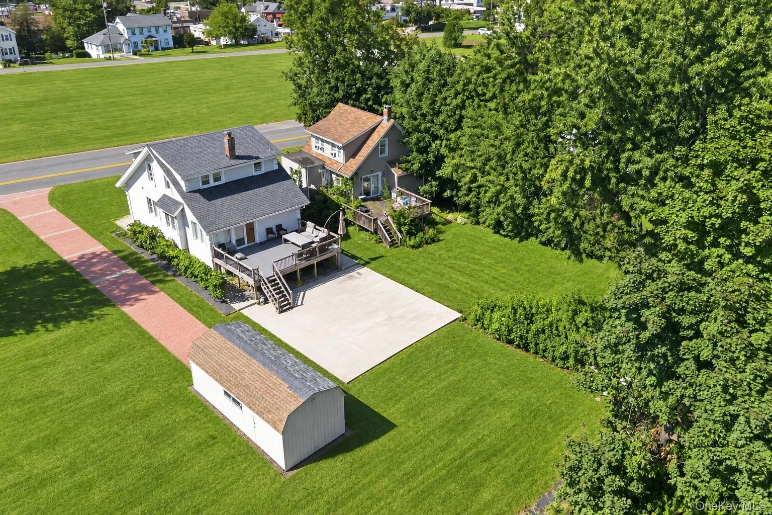 8 N Highview Avenue, Clarkstown, NY, 4 Bedrooms Bedrooms, 7 Rooms Rooms,2 BathroomsBathrooms,Residential,For Rent,Highview,0,1053513 8 N Highview Avenue, Clarkstown, NY, 4 Bedrooms Bedrooms, 7 Rooms Rooms,2 BathroomsBathrooms,Residential,For Rent,Highview,0,1053513