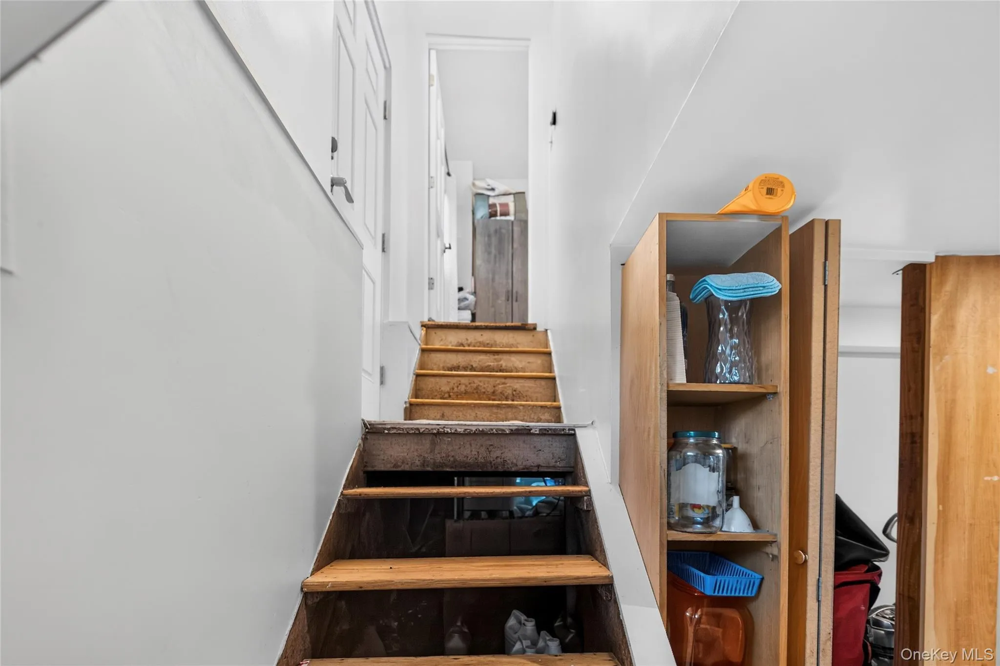 8 N Highview Avenue, Clarkstown, NY, 4 Bedrooms Bedrooms, 7 Rooms Rooms,2 BathroomsBathrooms,Residential,For Rent,Highview,0,1053513 8 N Highview Avenue, Clarkstown, NY, 4 Bedrooms Bedrooms, 7 Rooms Rooms,2 BathroomsBathrooms,Residential,For Rent,Highview,0,1053513