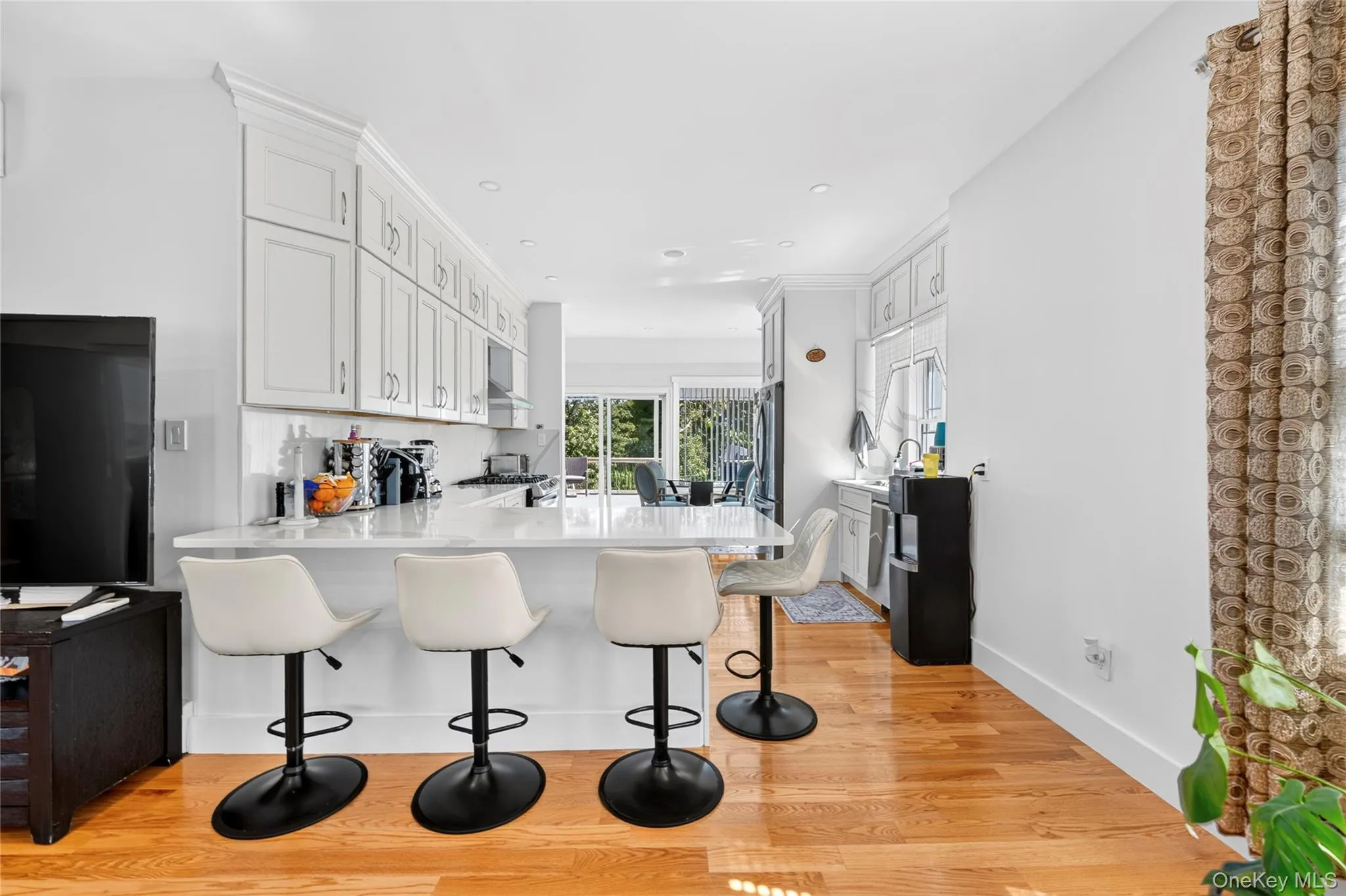 8 N Highview Avenue, Clarkstown, NY, 4 Bedrooms Bedrooms, 7 Rooms Rooms,2 BathroomsBathrooms,Residential,For Rent,Highview,0,1053513 8 N Highview Avenue, Clarkstown, NY, 4 Bedrooms Bedrooms, 7 Rooms Rooms,2 BathroomsBathrooms,Residential,For Rent,Highview,0,1053513