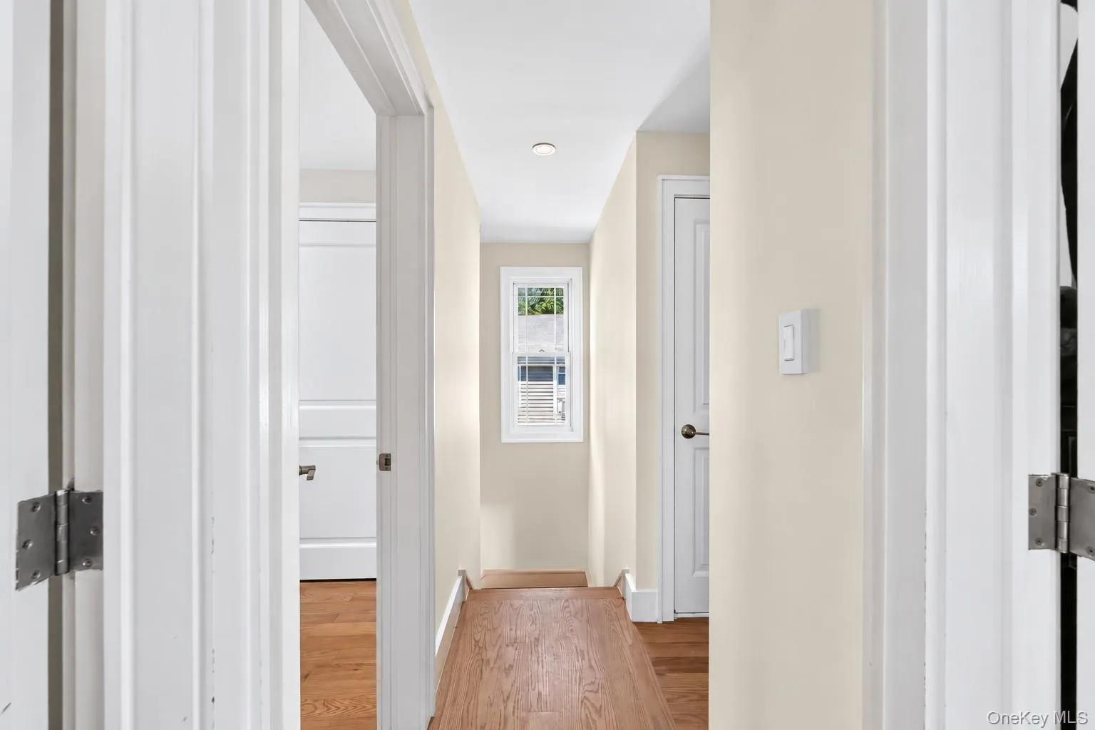 8 N Highview Avenue, Clarkstown, NY, 4 Bedrooms Bedrooms, 7 Rooms Rooms,2 BathroomsBathrooms,Residential,For Rent,Highview,0,1053513 8 N Highview Avenue, Clarkstown, NY, 4 Bedrooms Bedrooms, 7 Rooms Rooms,2 BathroomsBathrooms,Residential,For Rent,Highview,0,1053513